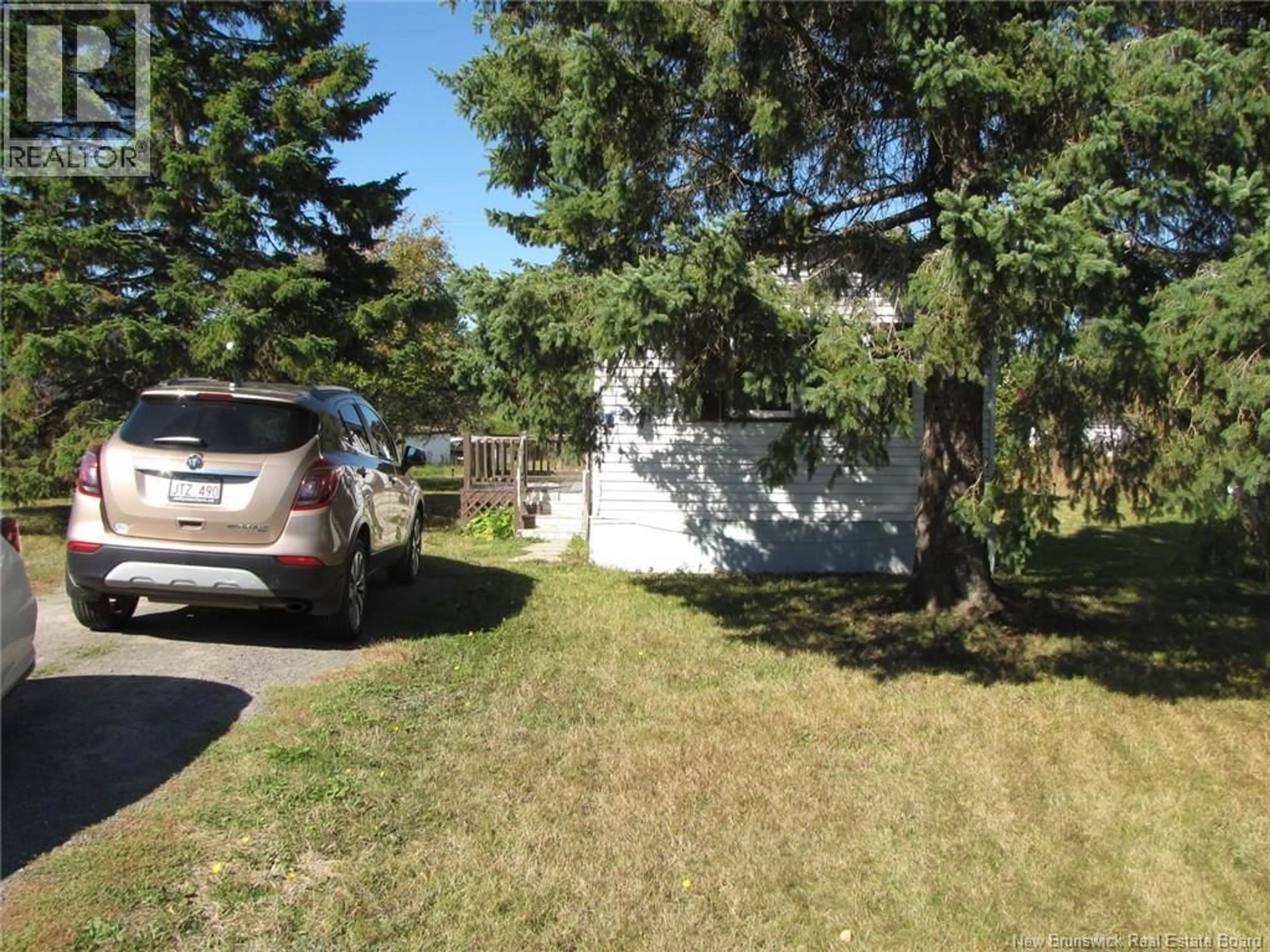 A pic from outside/outdoor area/front of a property/back of a property/a pic from drone, street for 5 THIRD STREET, Moncton New Brunswick E1H1K6