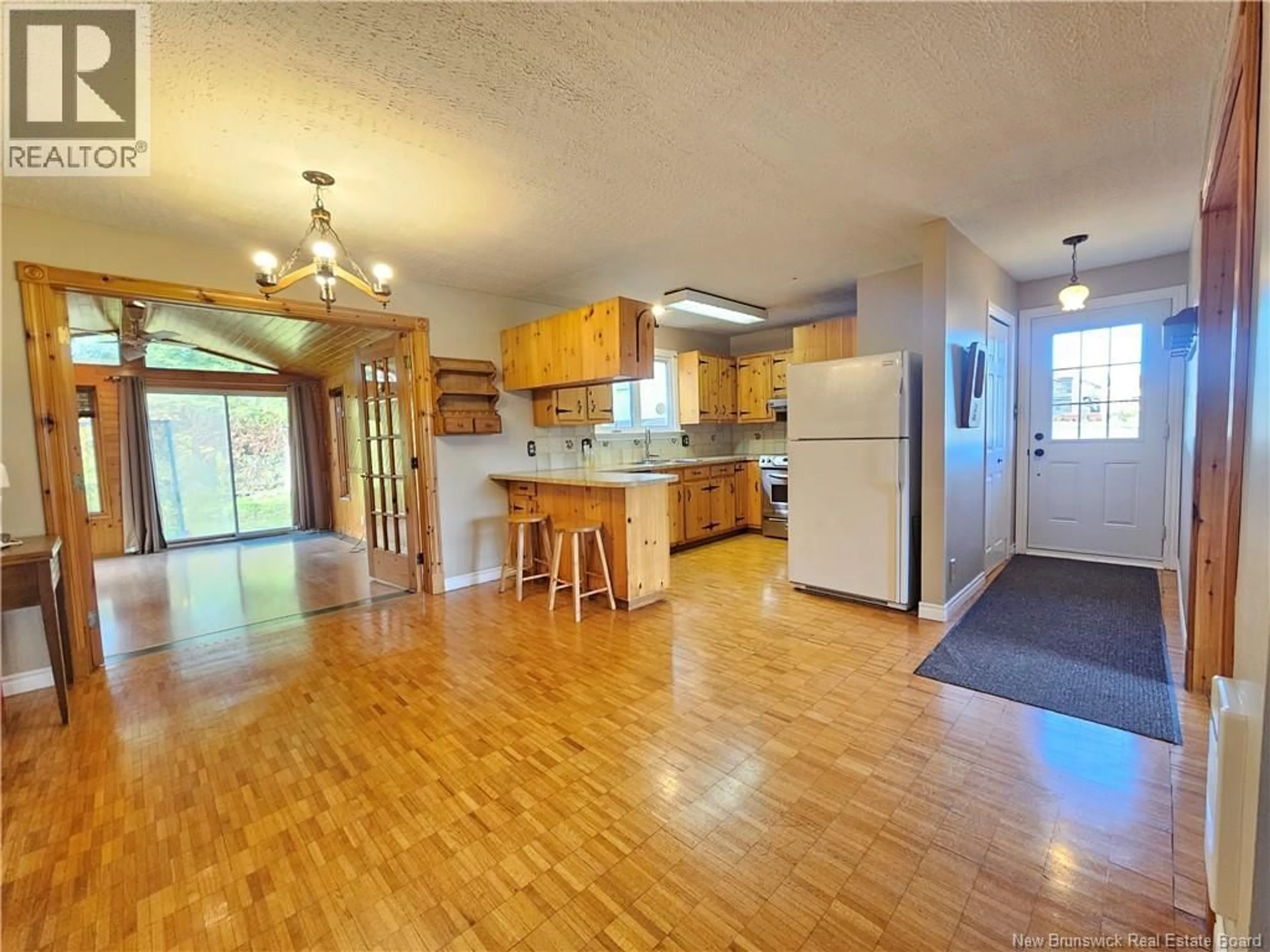 Open concept kitchen, unknown for 147 VICTORIA STREET, Grand Falls New Brunswick E3Z3B8