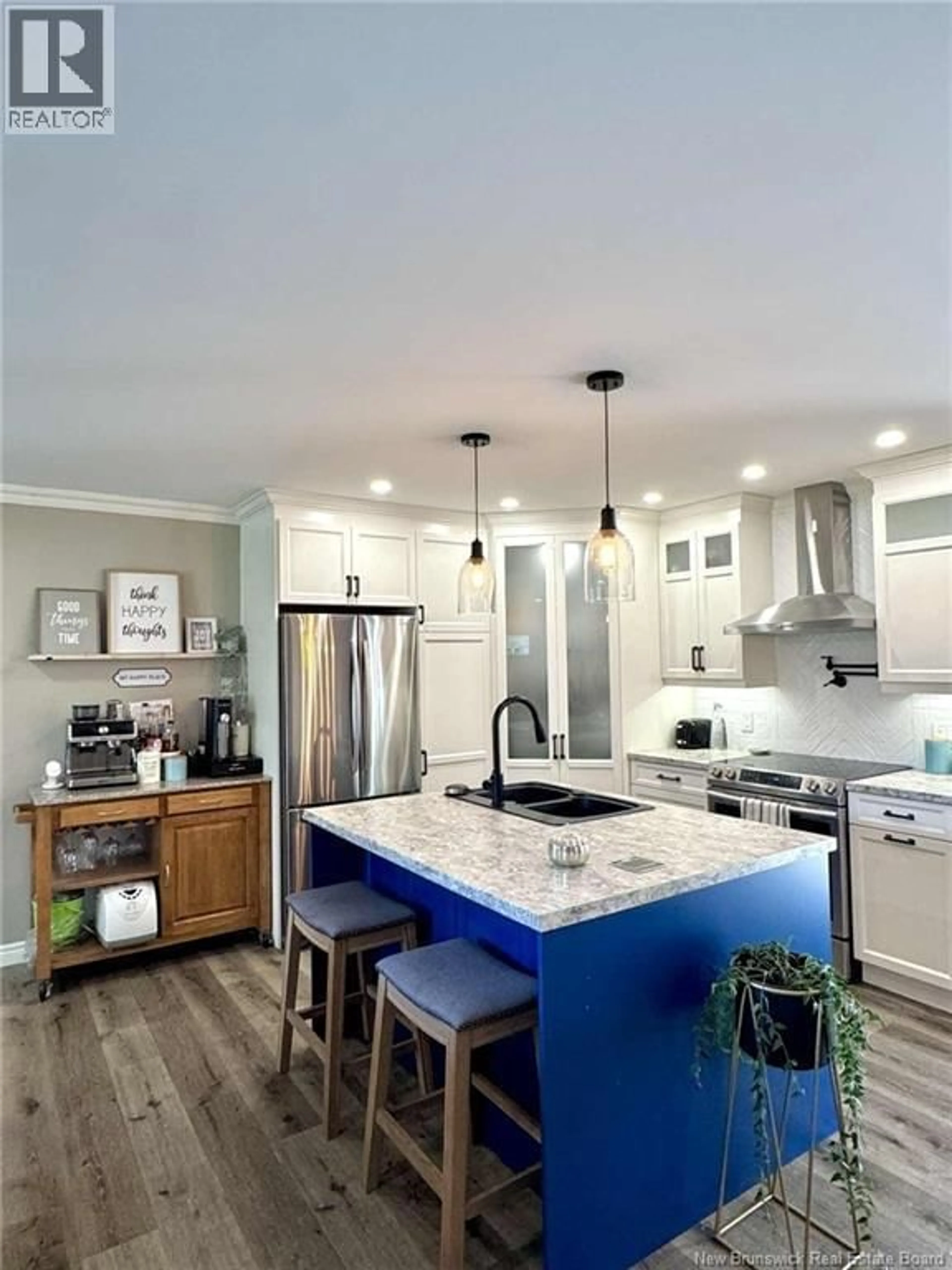 Open concept kitchen, unknown for 18 LOCKE STREET, Miramichi New Brunswick E1V3X7