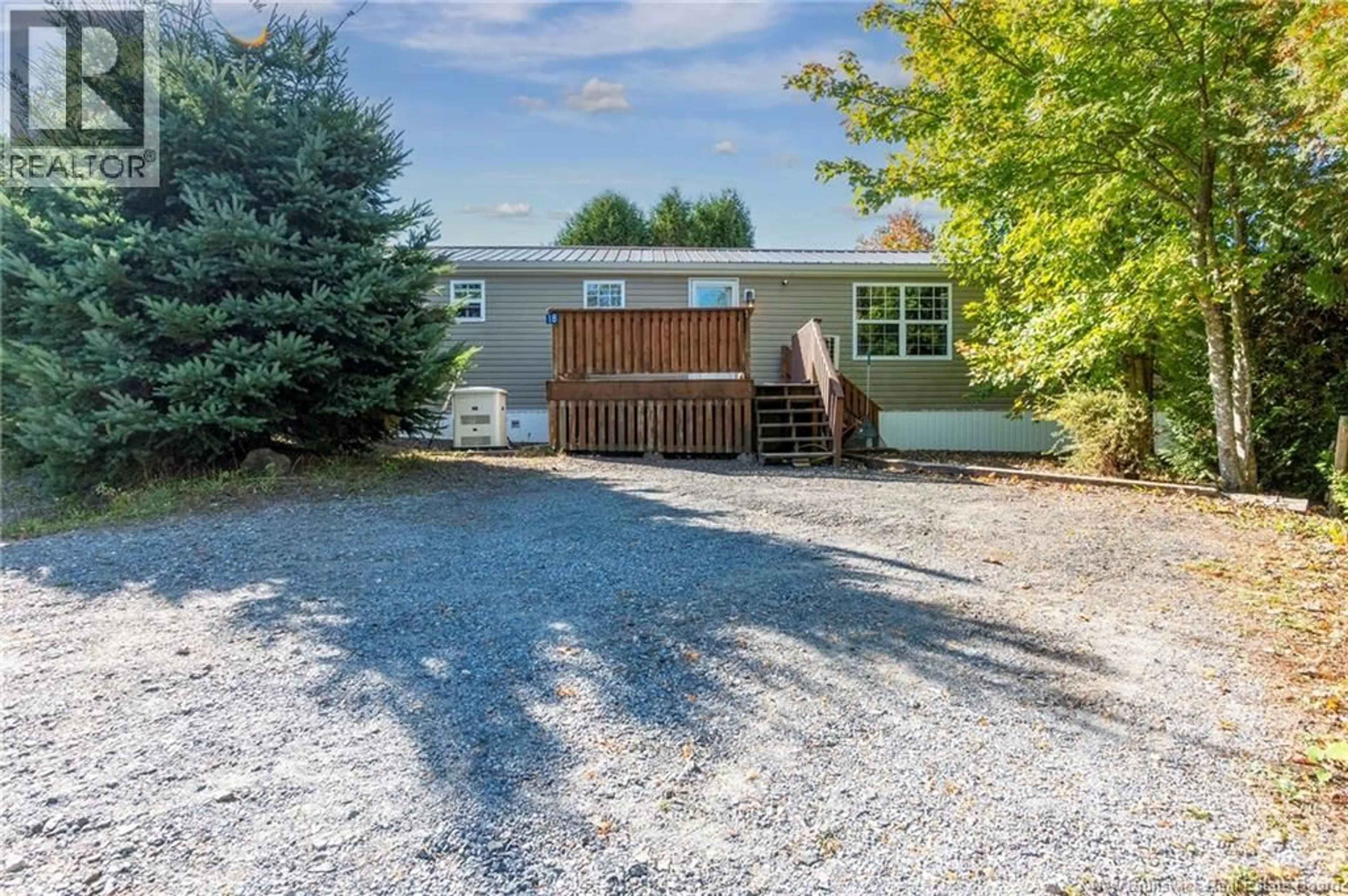 Unknown for 18 FIFTH STREET, Quispamsis New Brunswick E2G1W3