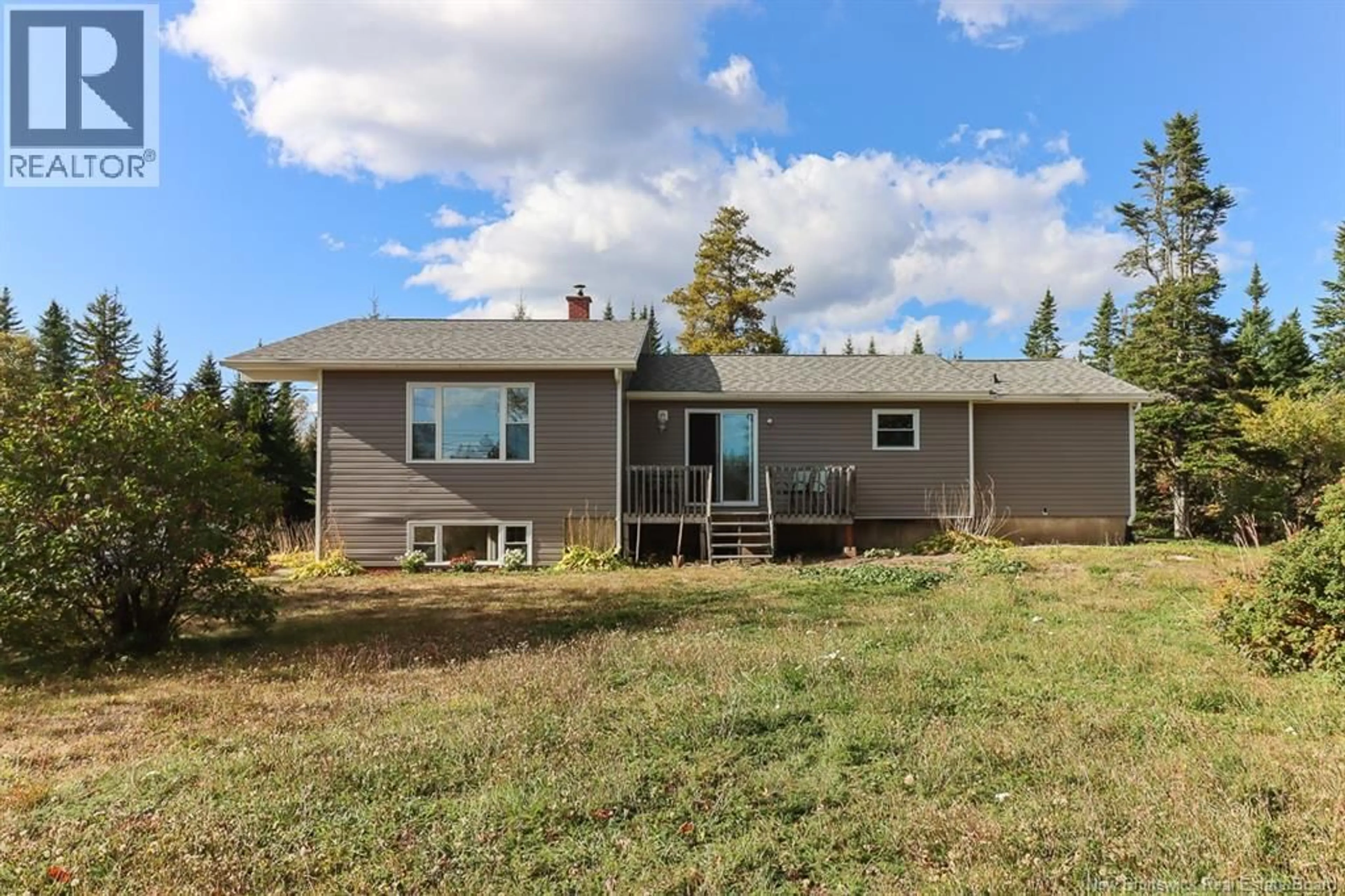 Home with vinyl exterior material, unknown for 513 ROUTE 111, Willow Grove New Brunswick E2S1G8