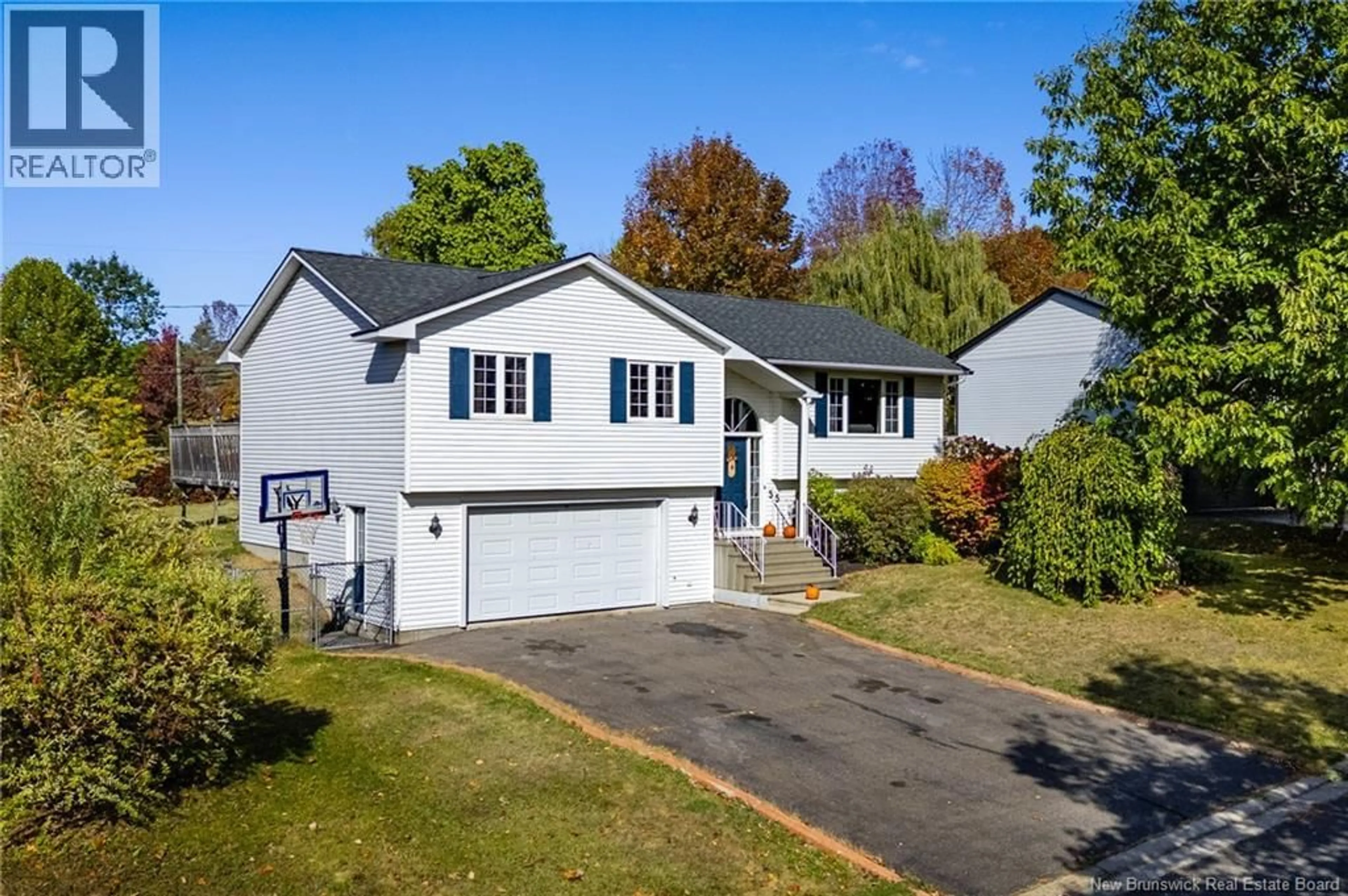 Home with vinyl exterior material, street for 55 MCGREGOR STREET, Fredericton New Brunswick E3G7V5
