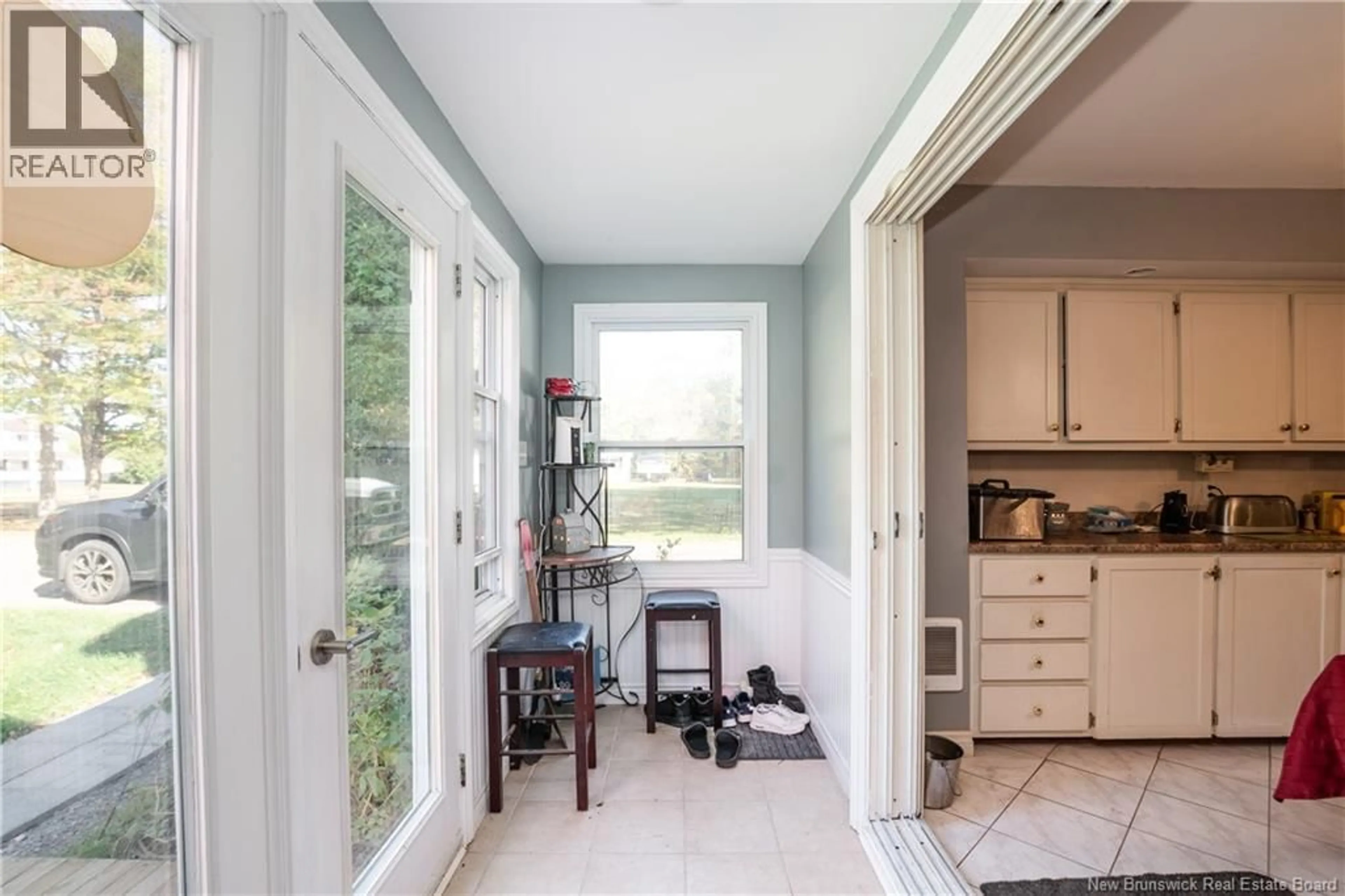 Indoor entryway for 186 GIROUARDVILLE, Bouctouche New Brunswick E4S3G9
