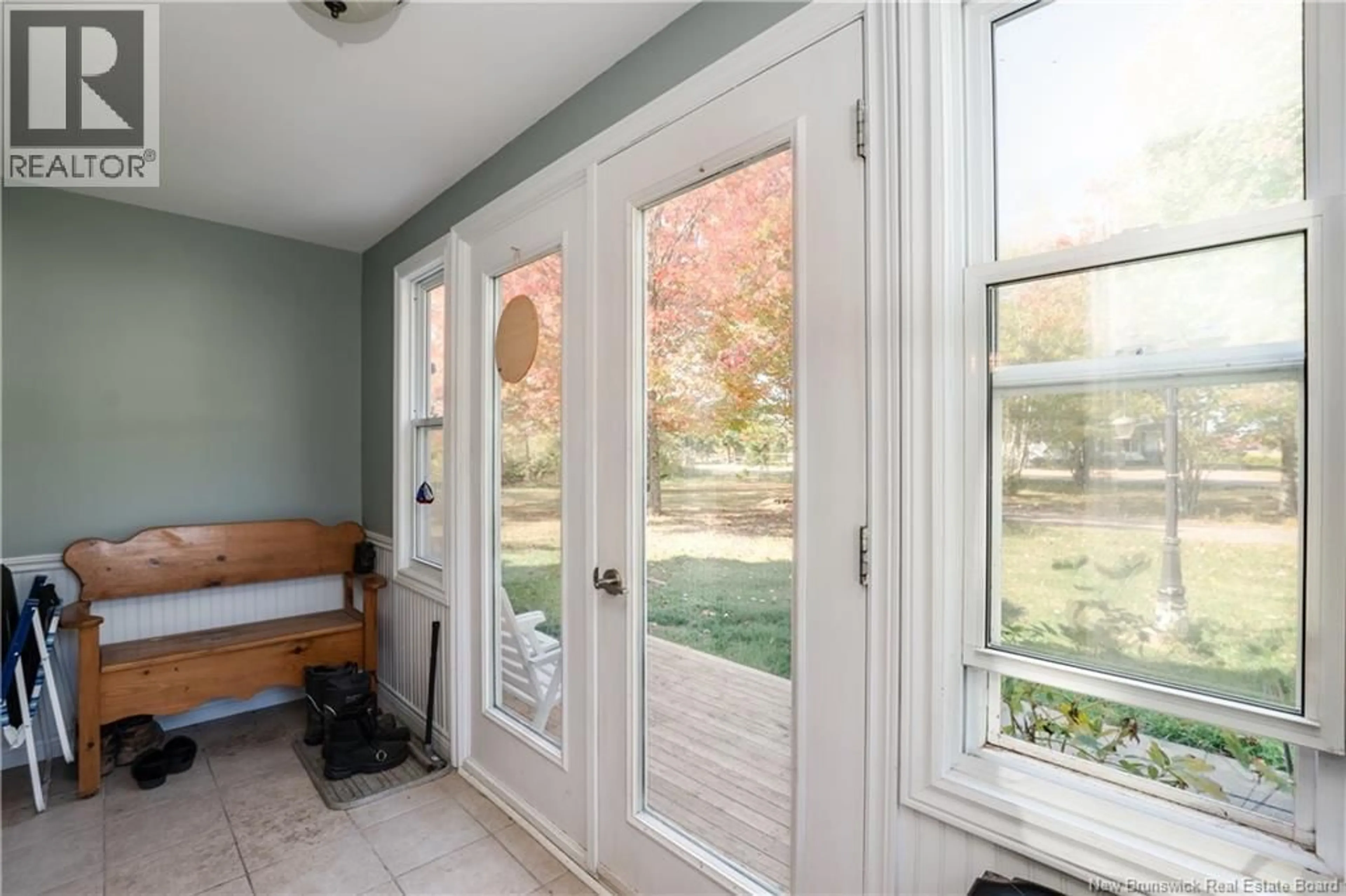 Indoor entryway for 186 GIROUARDVILLE, Bouctouche New Brunswick E4S3G9