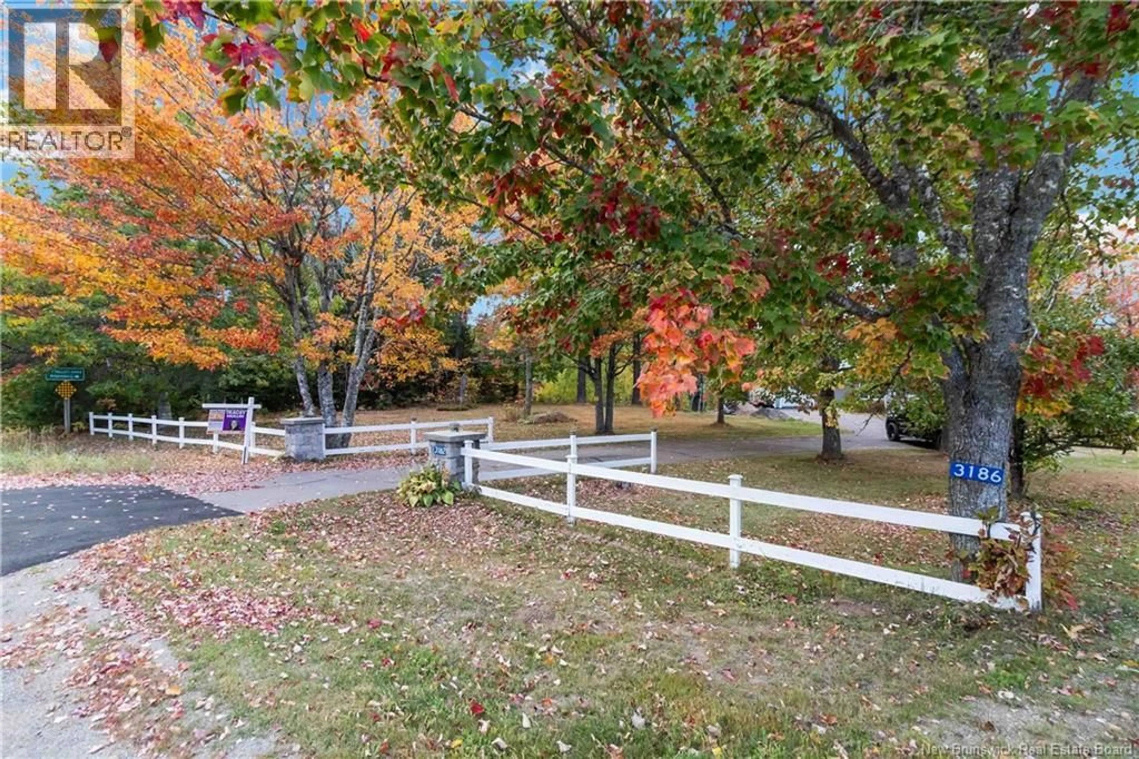 Patio, unknown for 3182 PARKINDALE ROAD, Elgin New Brunswick E4Z2S1