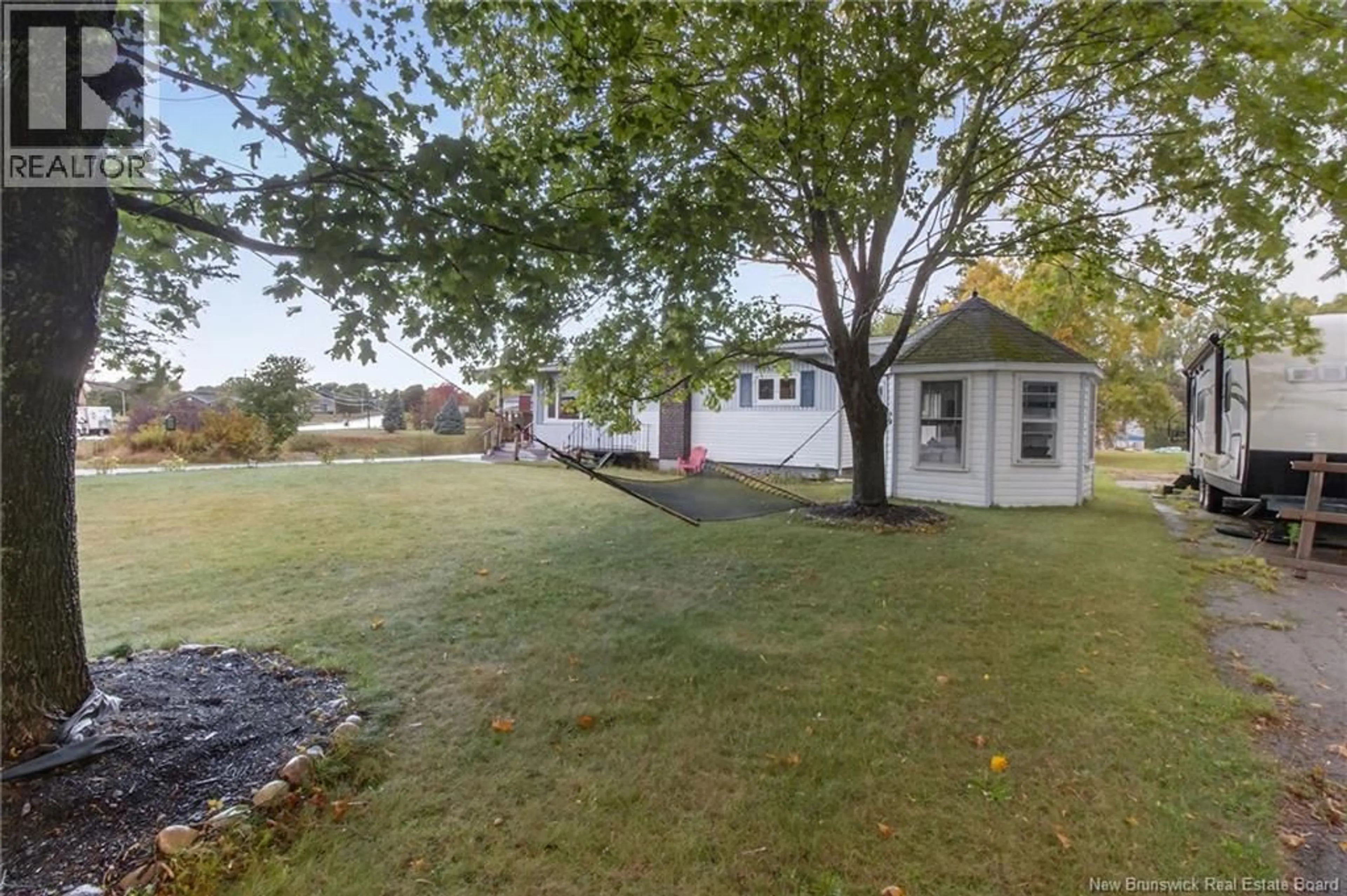 A pic from outside/outdoor area/front of a property/back of a property/a pic from drone, water/lake/river/ocean view for 2732 ACADIE, Cap-Pelé New Brunswick E4N1P3