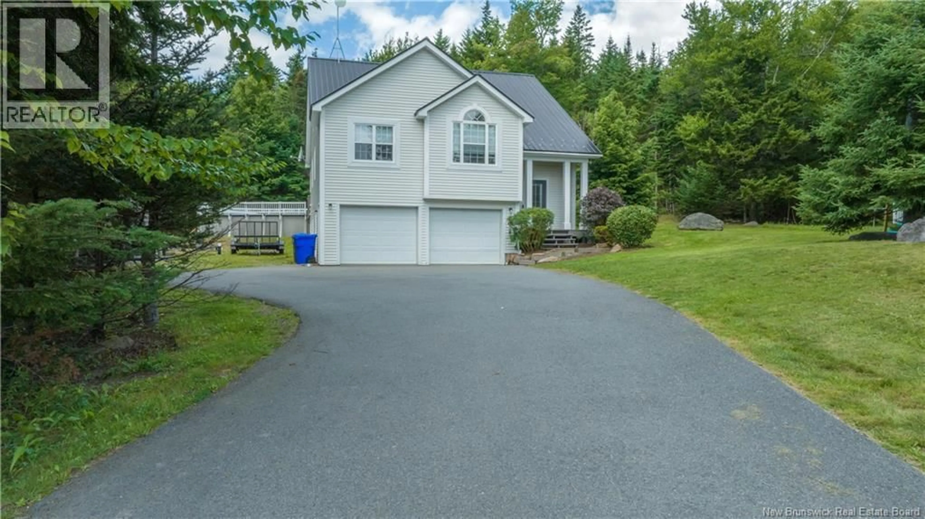 Home with vinyl exterior material, street for 343 SHORE ROAD, Breadalbane New Brunswick E5C1N9