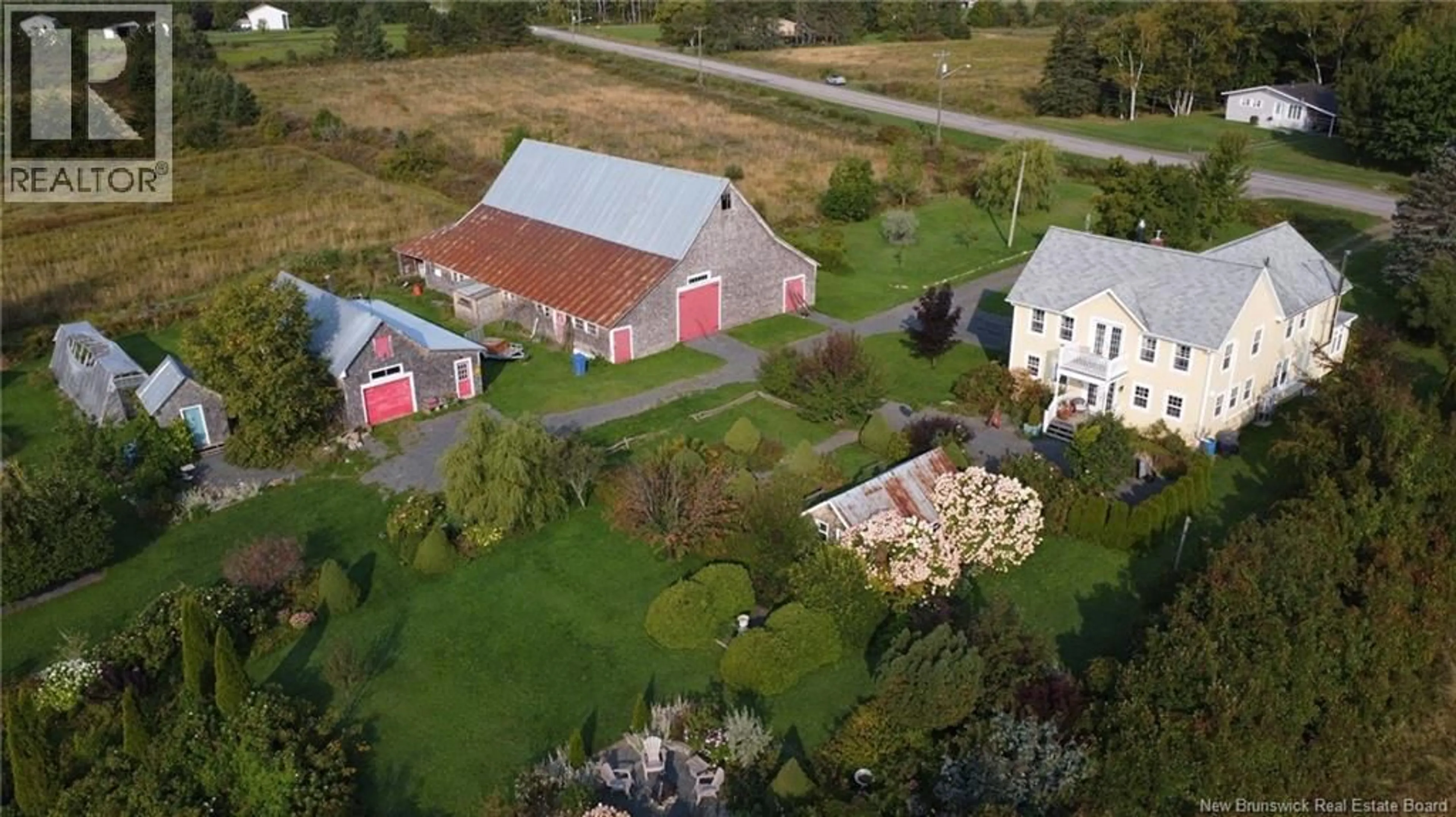 A pic from outside/outdoor area/front of a property/back of a property/a pic from drone, street for 3337 ROUTE 180, South Tetagouche New Brunswick E2A7C3