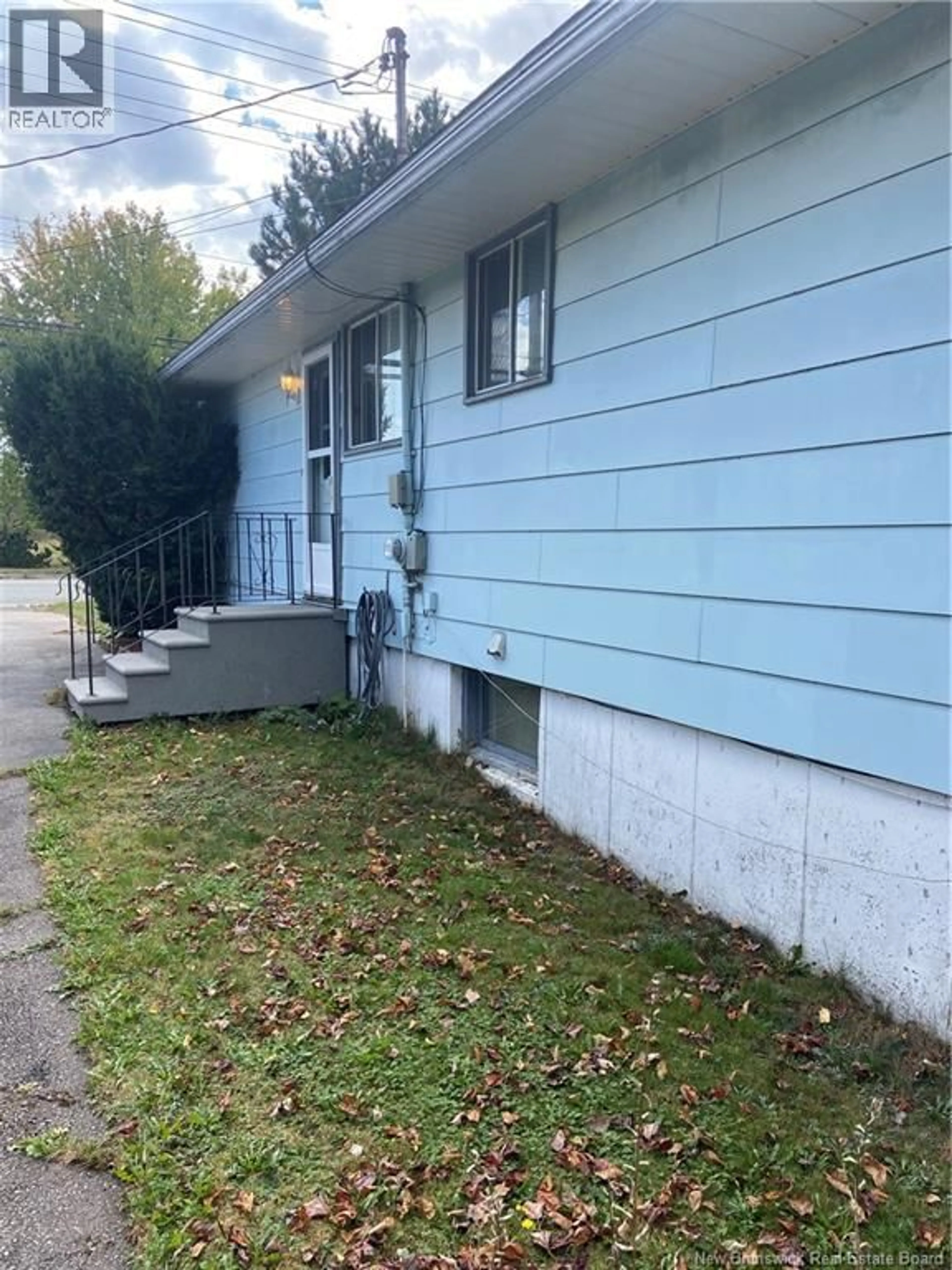 Home with vinyl exterior material, street for 877 GRANDVIEW AVENUE, Saint John New Brunswick E2J4C6