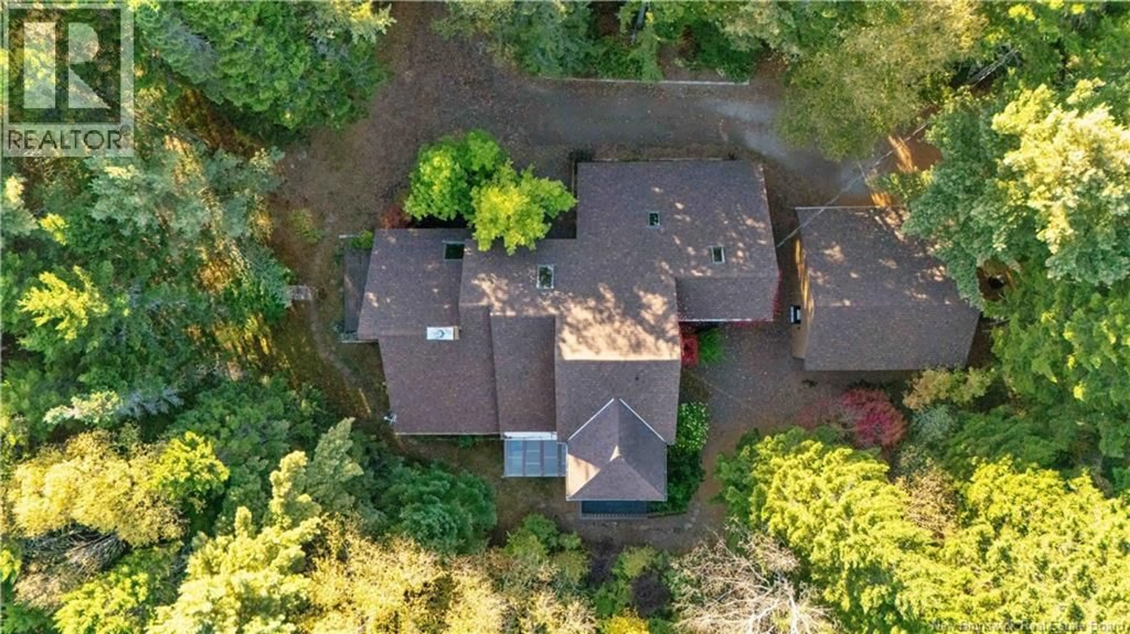 A pic from outside/outdoor area/front of a property/back of a property/a pic from drone, unknown for 29 WOODLANE DRIVE, Sackville New Brunswick E4L3L4