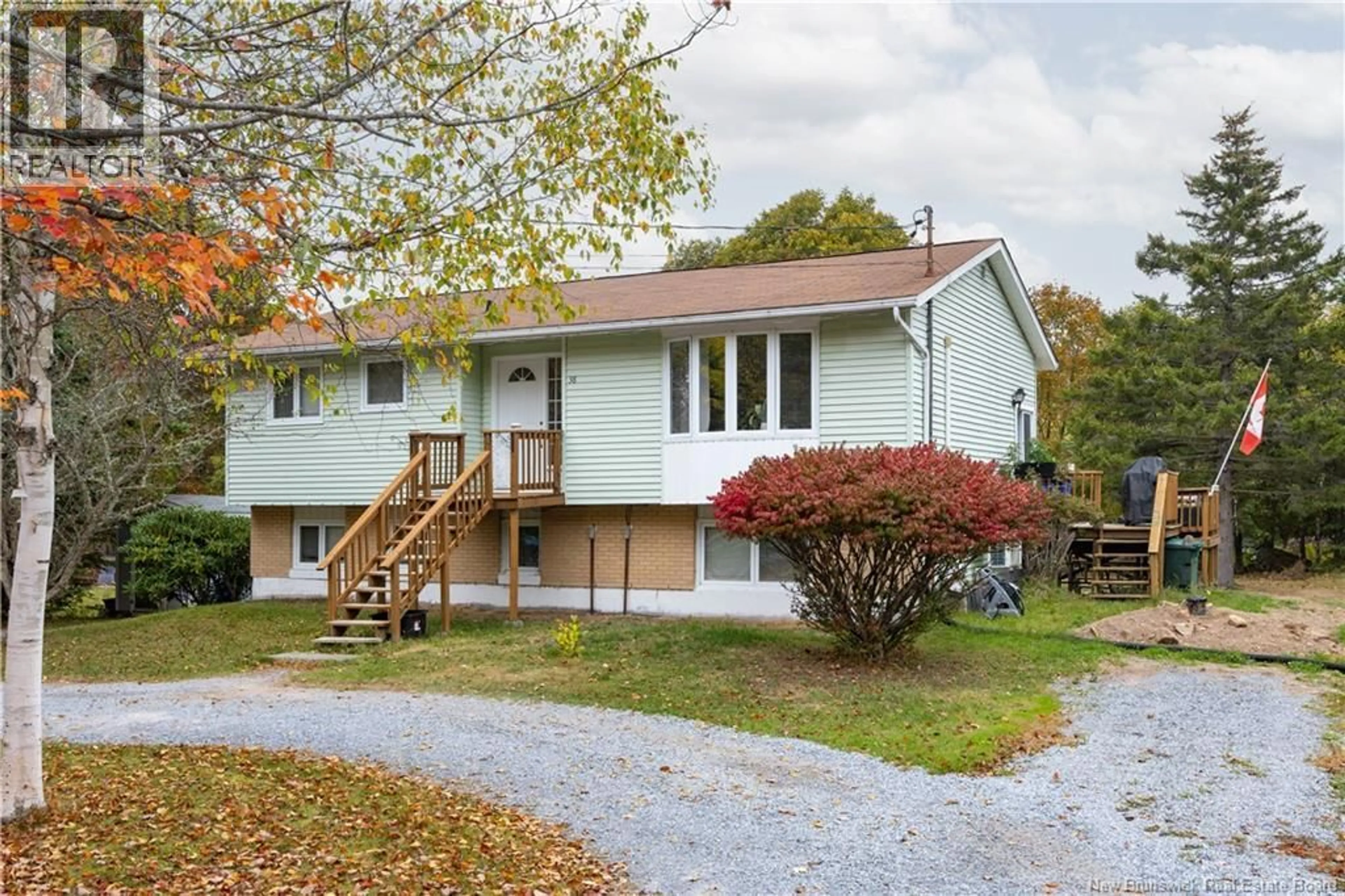 Home with vinyl exterior material, street for 38 CANNON ROAD, Quispamsis New Brunswick E2E3V3