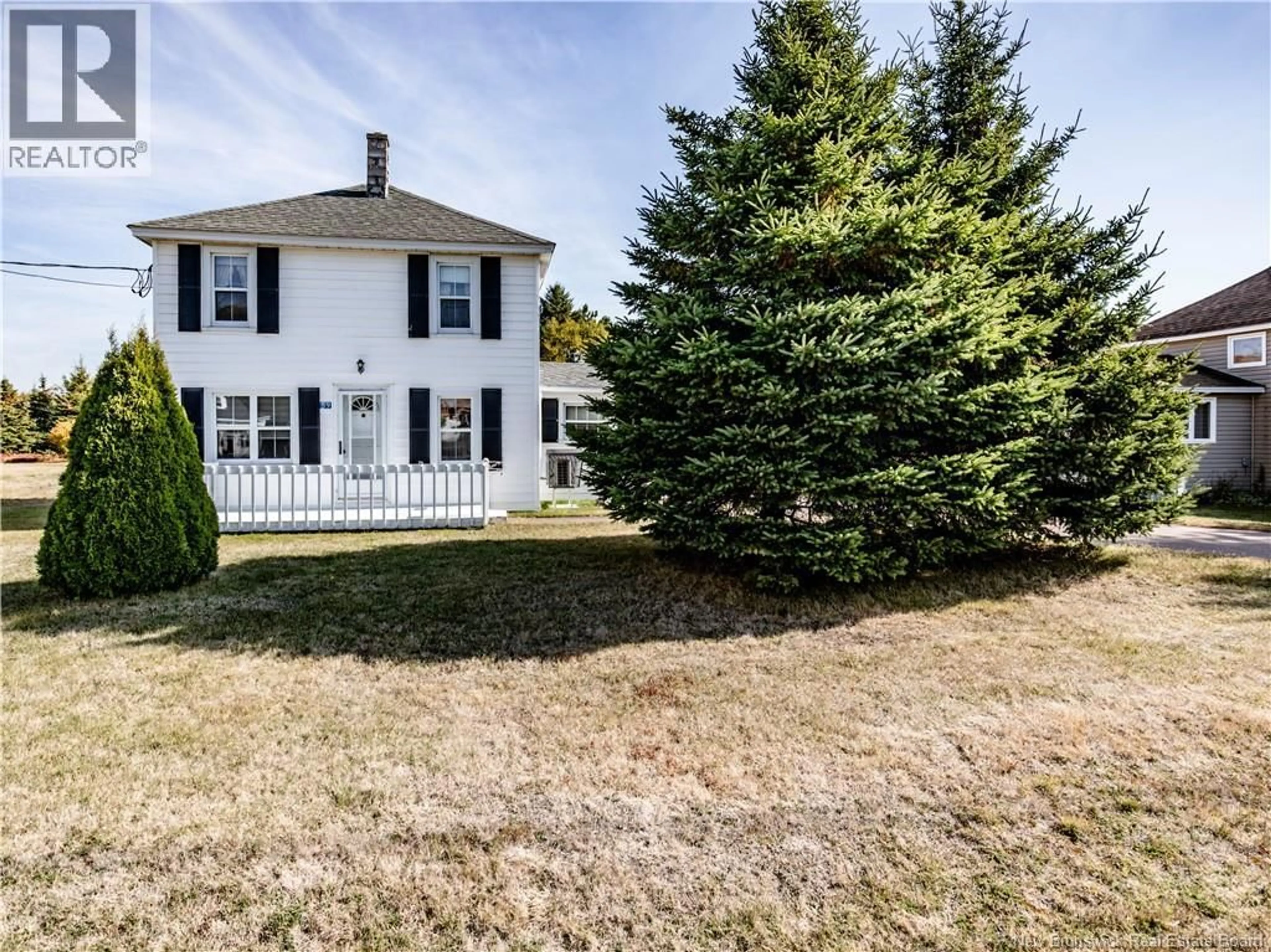 A pic from outside/outdoor area/front of a property/back of a property/a pic from drone, street for 59 BELLEVUE STREET, Saint-Louis-De-Kent New Brunswick E4X1B3