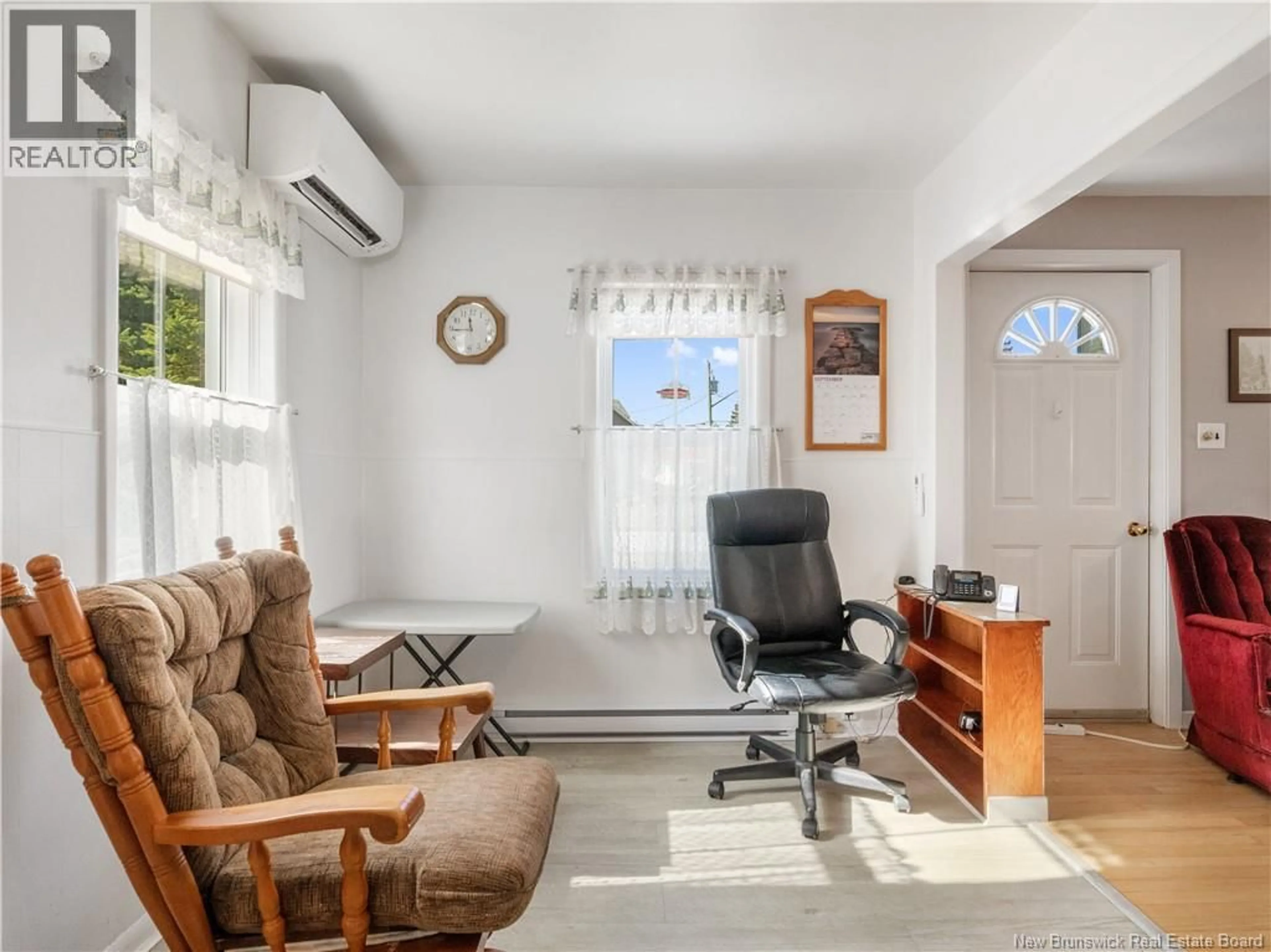 Living room with furniture, unknown for 59 BELLEVUE STREET, Saint-Louis-De-Kent New Brunswick E4X1B3