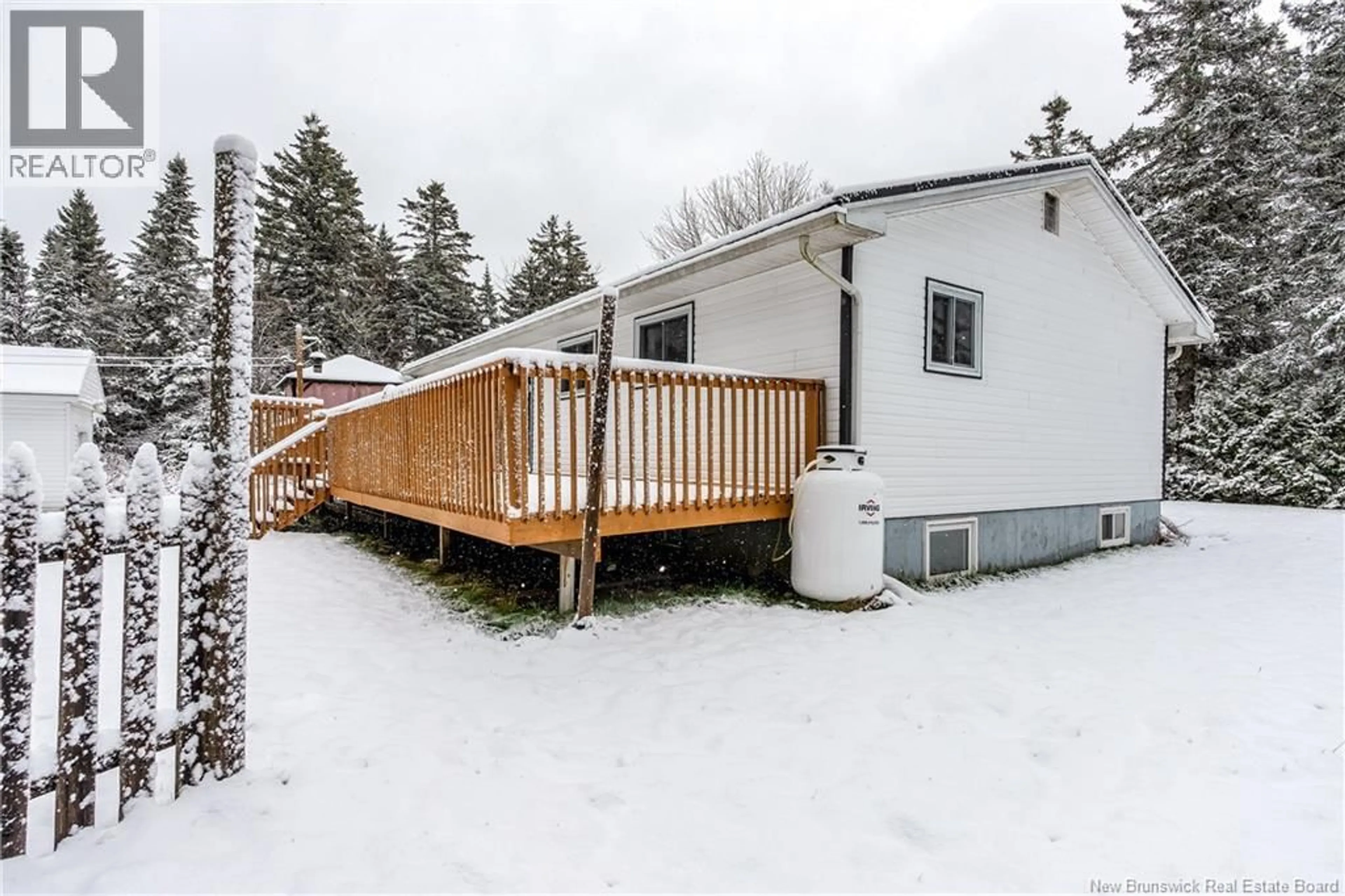 Patio, unknown for 9 COOKS LAKE ROAD, Saint John New Brunswick E2N1M7