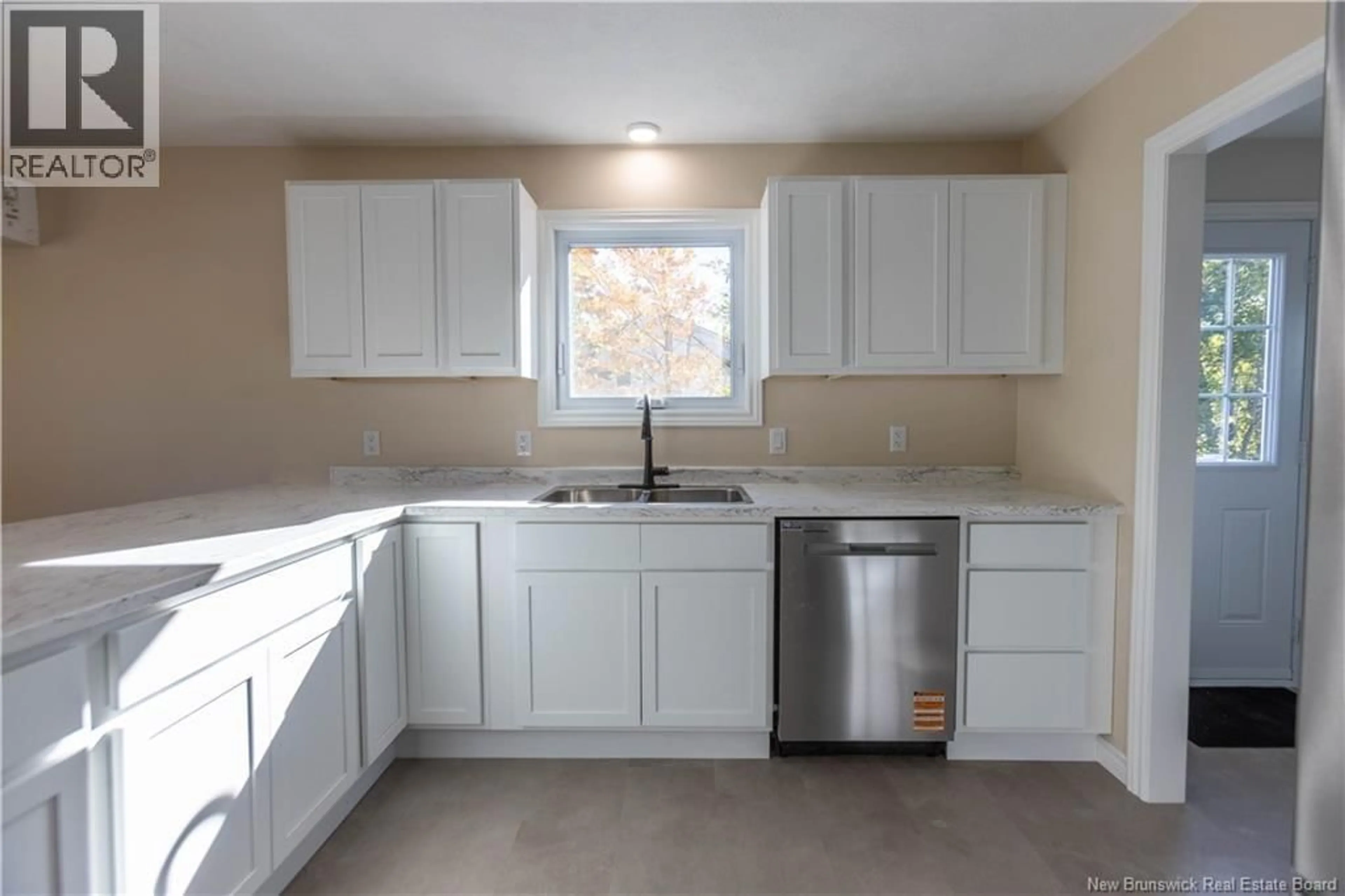 Unknown for 122 CHARLOTTE, Sackville New Brunswick E4L2Y8
