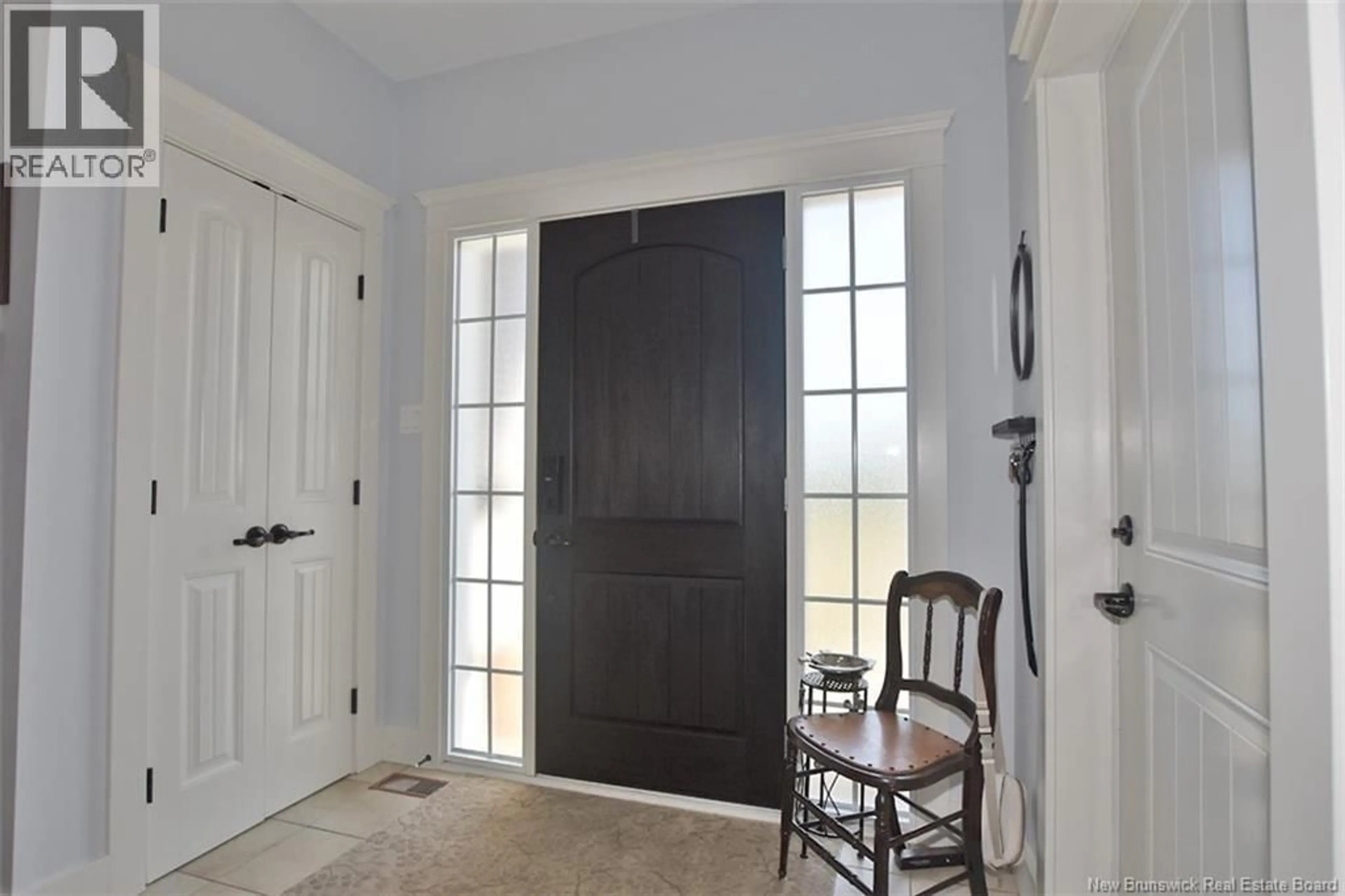 Indoor entryway for 304 DUNNS CROSSING ROAD, Fredericton New Brunswick E3B2A6