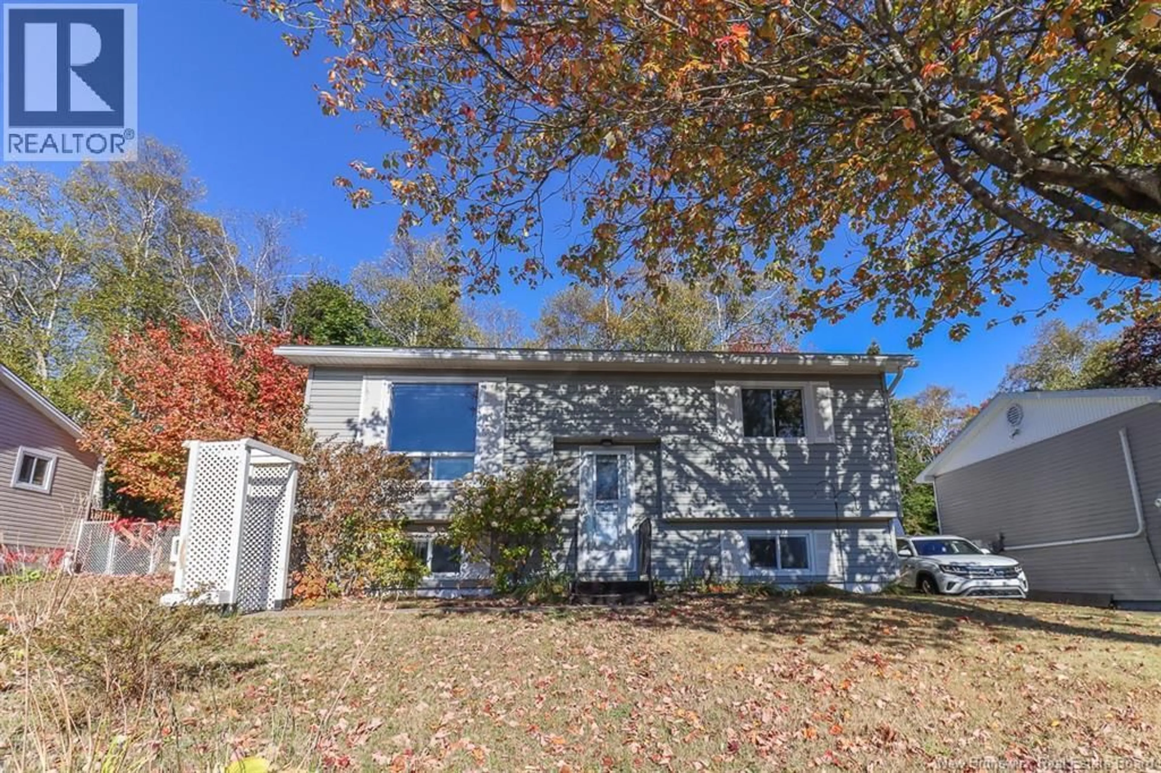 Home with vinyl exterior material, unknown for 74 BIRCHWOOD PLACE, Saint John New Brunswick E2M5G5