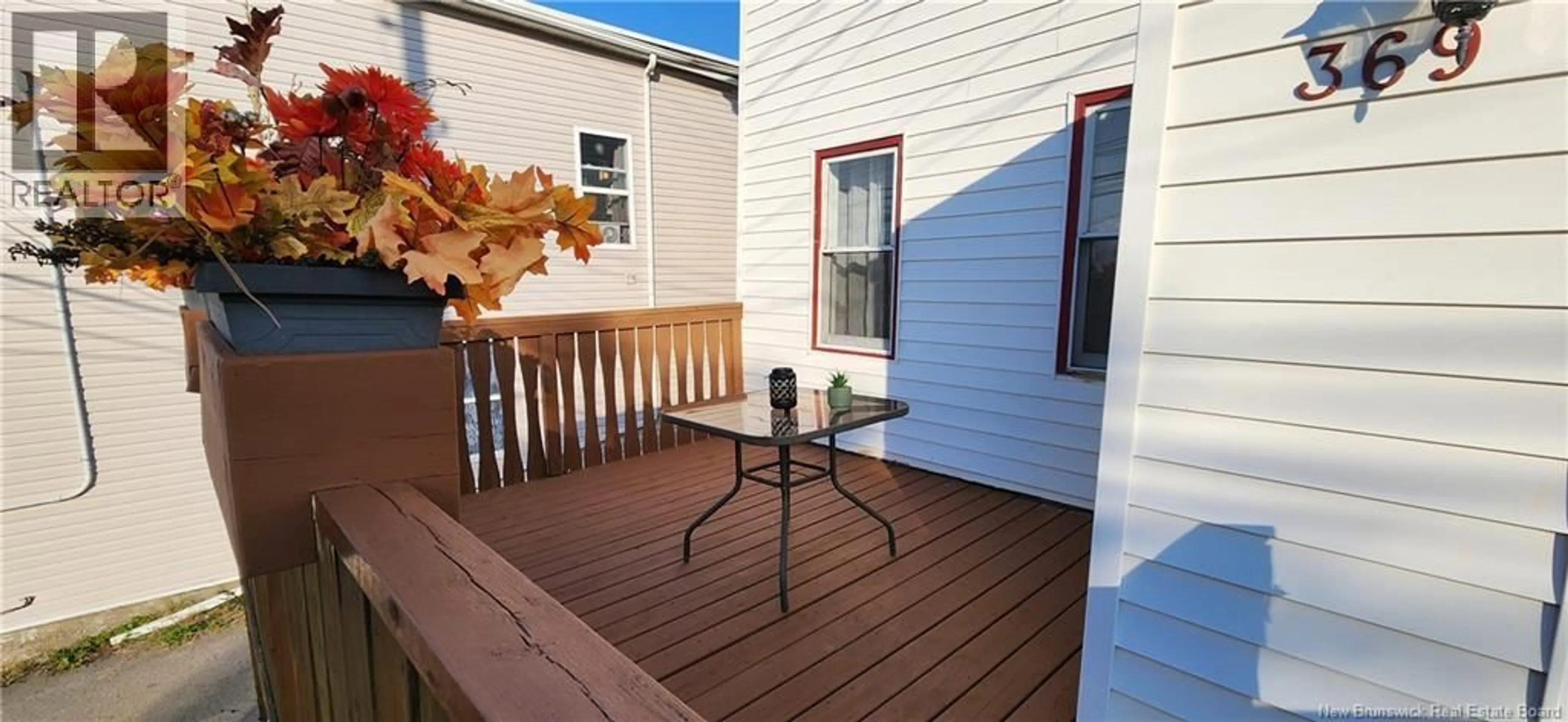 Patio, street for 369 DUKE STREET, Saint John New Brunswick E2M1V4