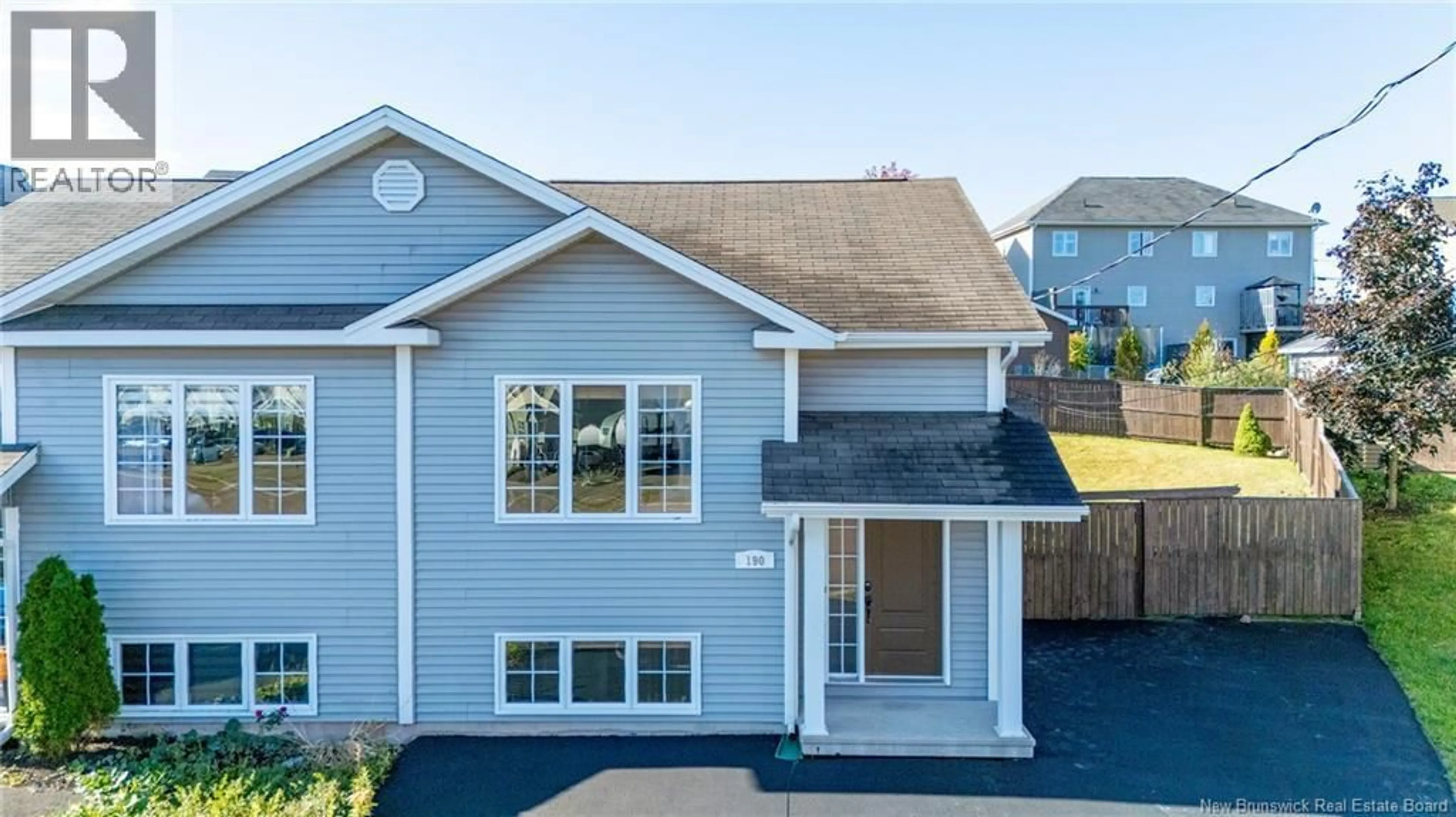 Home with vinyl exterior material, unknown for 190 HOULAHAN STREET, Dieppe New Brunswick E1A4X6