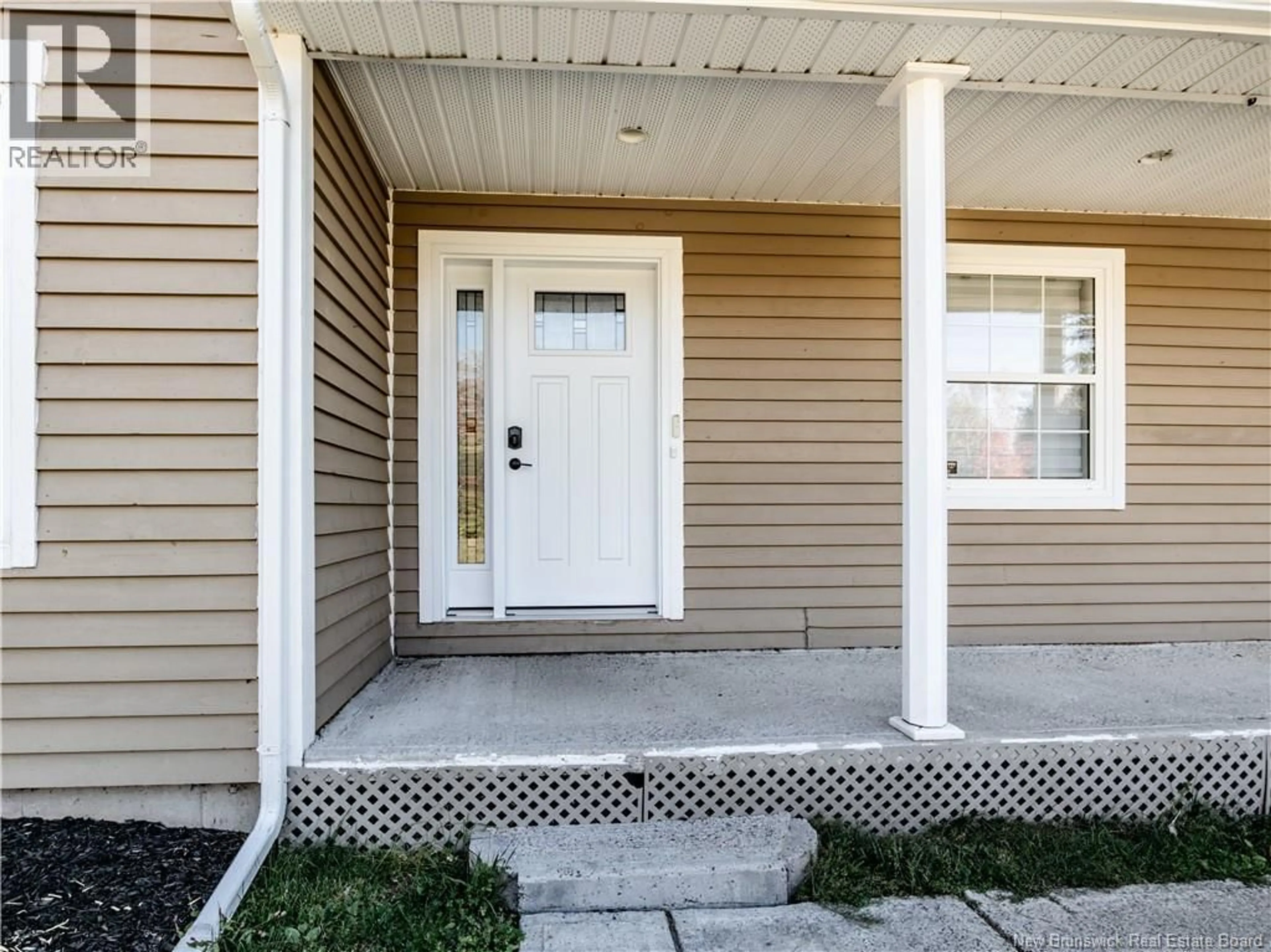 Indoor entryway for 789 SAINT CHARLES, Saint-Charles New Brunswick E4W4S1