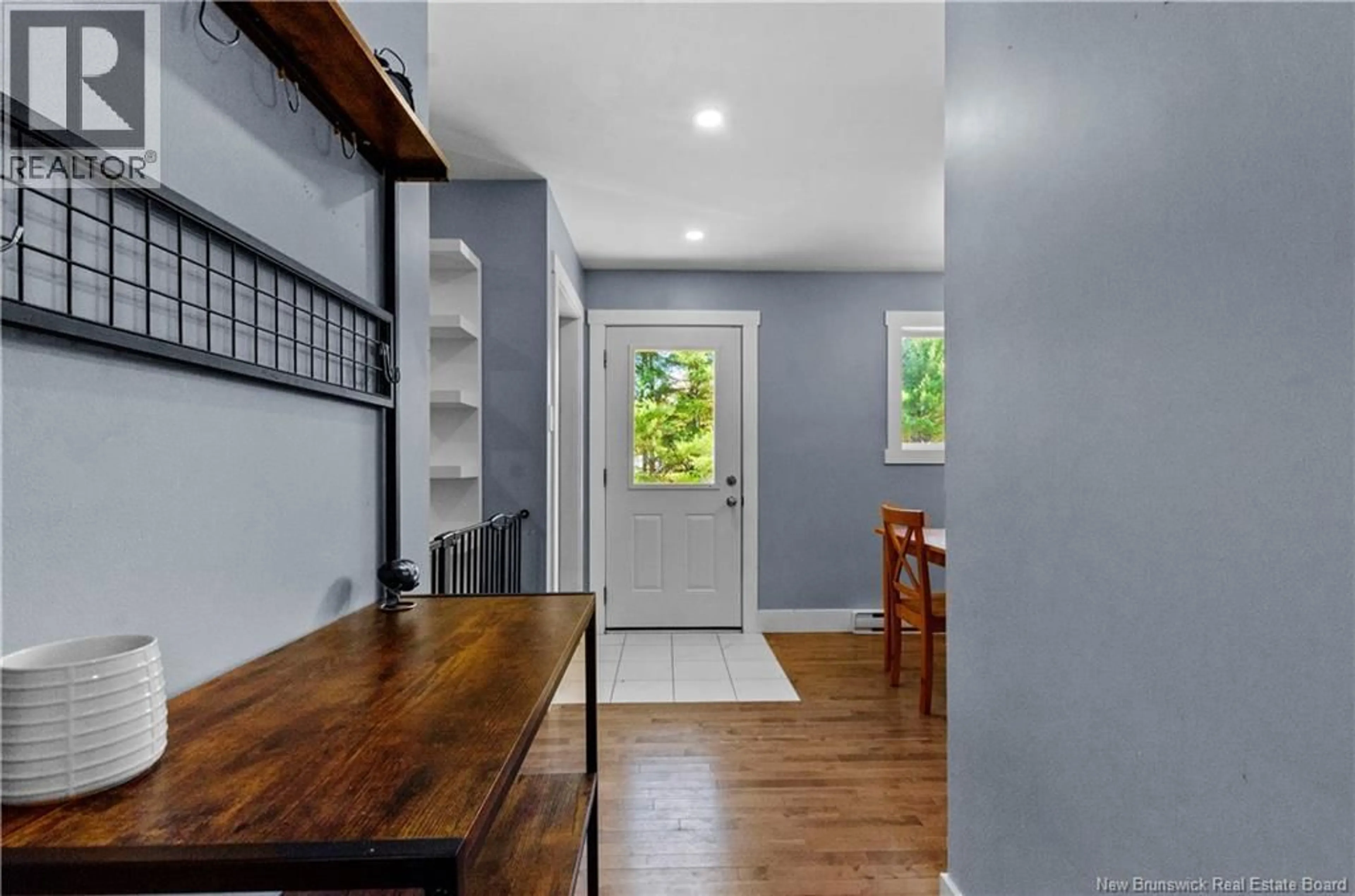 Indoor entryway for 42 GILBERT DRIVE, Burton New Brunswick E2V3H9