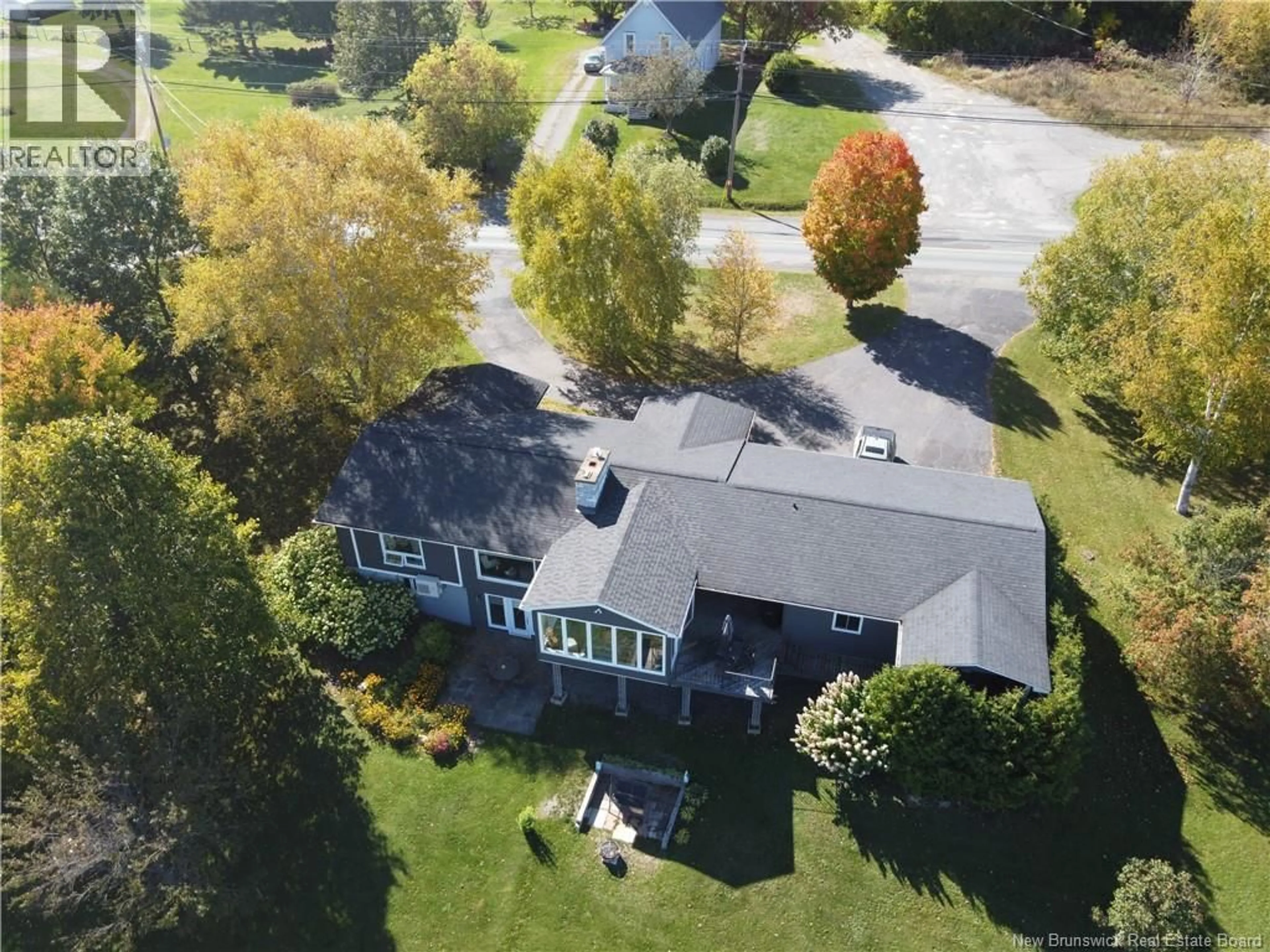 A pic from outside/outdoor area/front of a property/back of a property/a pic from drone, unknown for 2640 ROUTE 103, Somerville New Brunswick E7P3A9