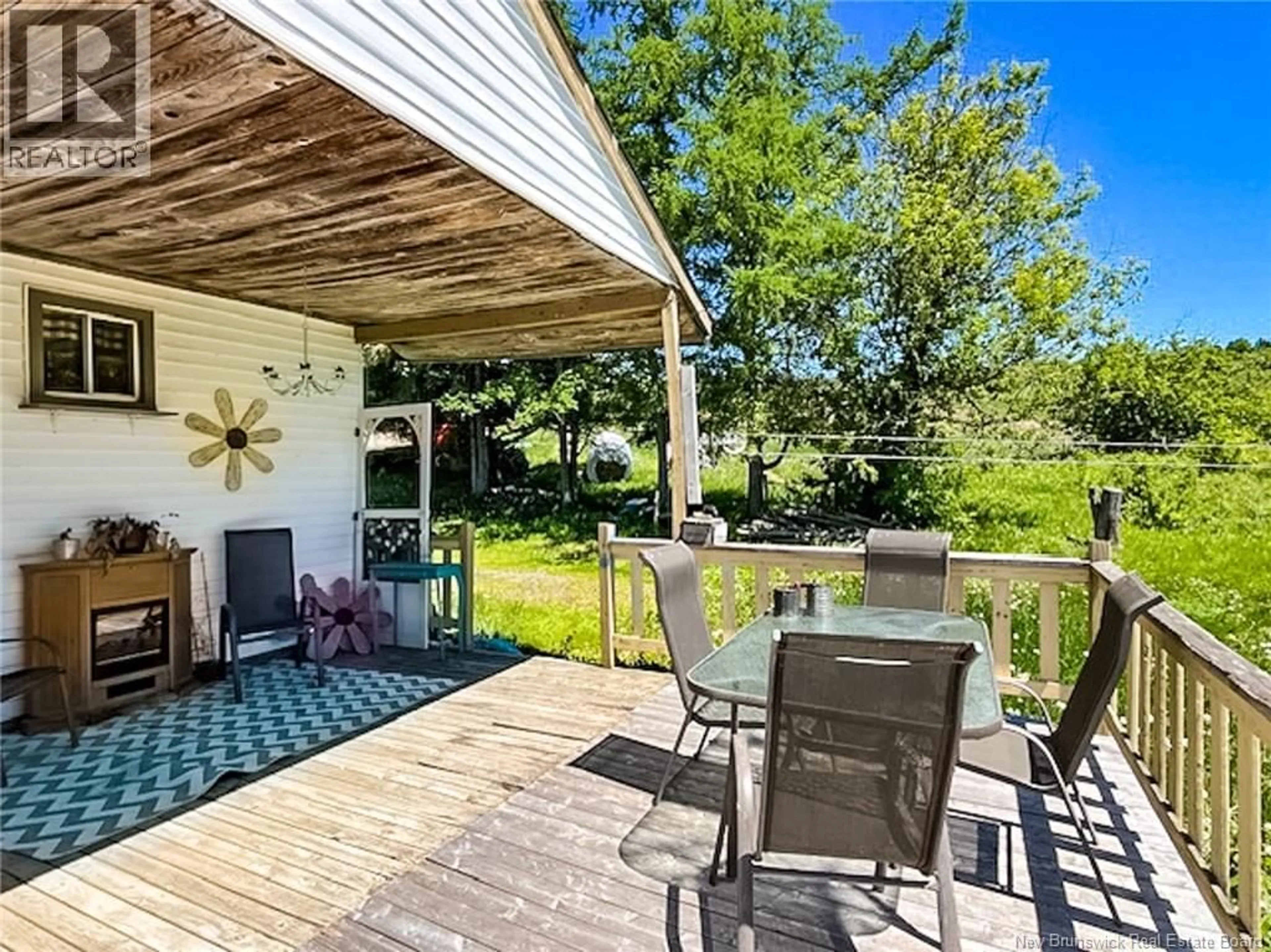 Patio, water/lake/river/ocean view for 689 KNOWLESVILLE ROAD, Knowlesville New Brunswick E7L4N9