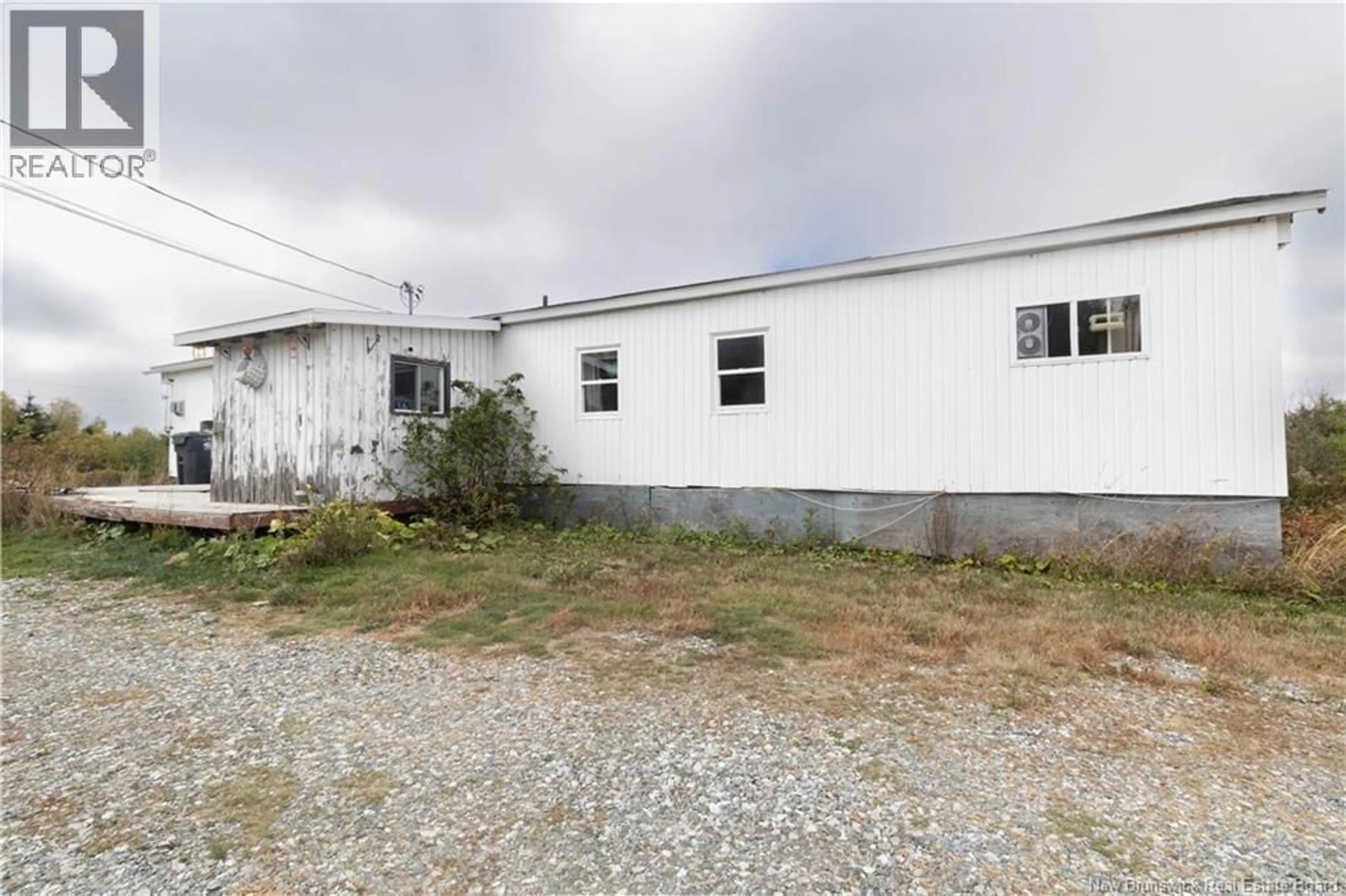 Unknown for 16 SMITH ROAD, Nauwigewauk New Brunswick E5N7B1