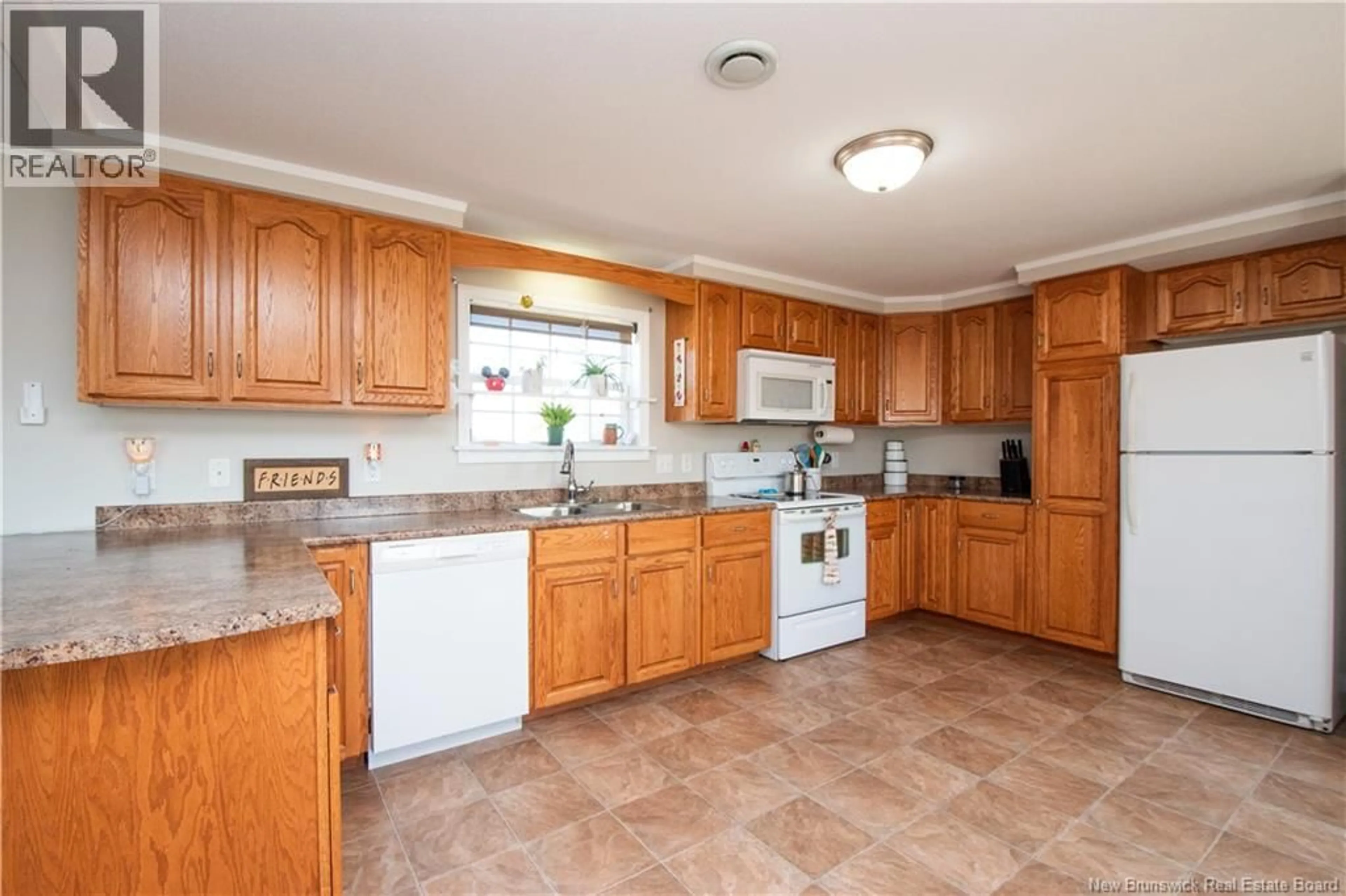 Standard kitchen, ceramic/tile floor for 5 CRANBROOK LANE, Riverview New Brunswick E1B0N7