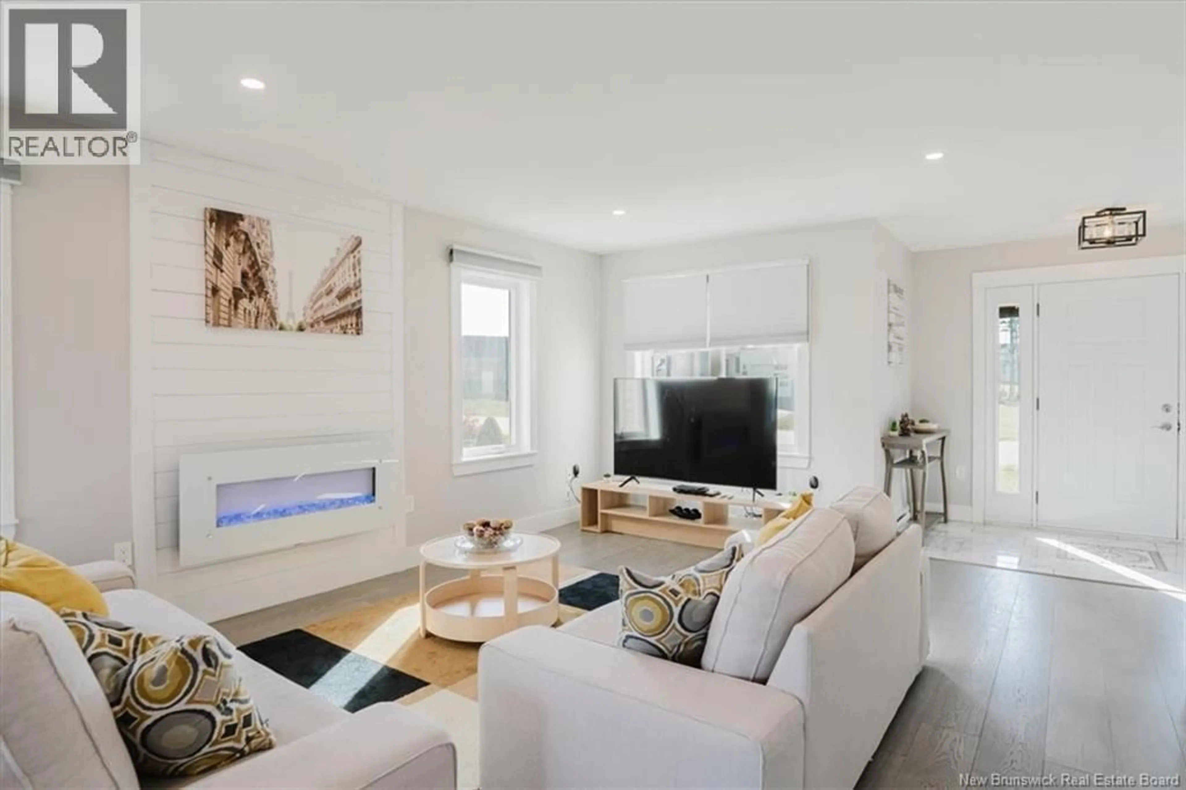 Living room with furniture, unknown for 100 NIGHTINGALE LANE, Quispamsis New Brunswick E2E0V8