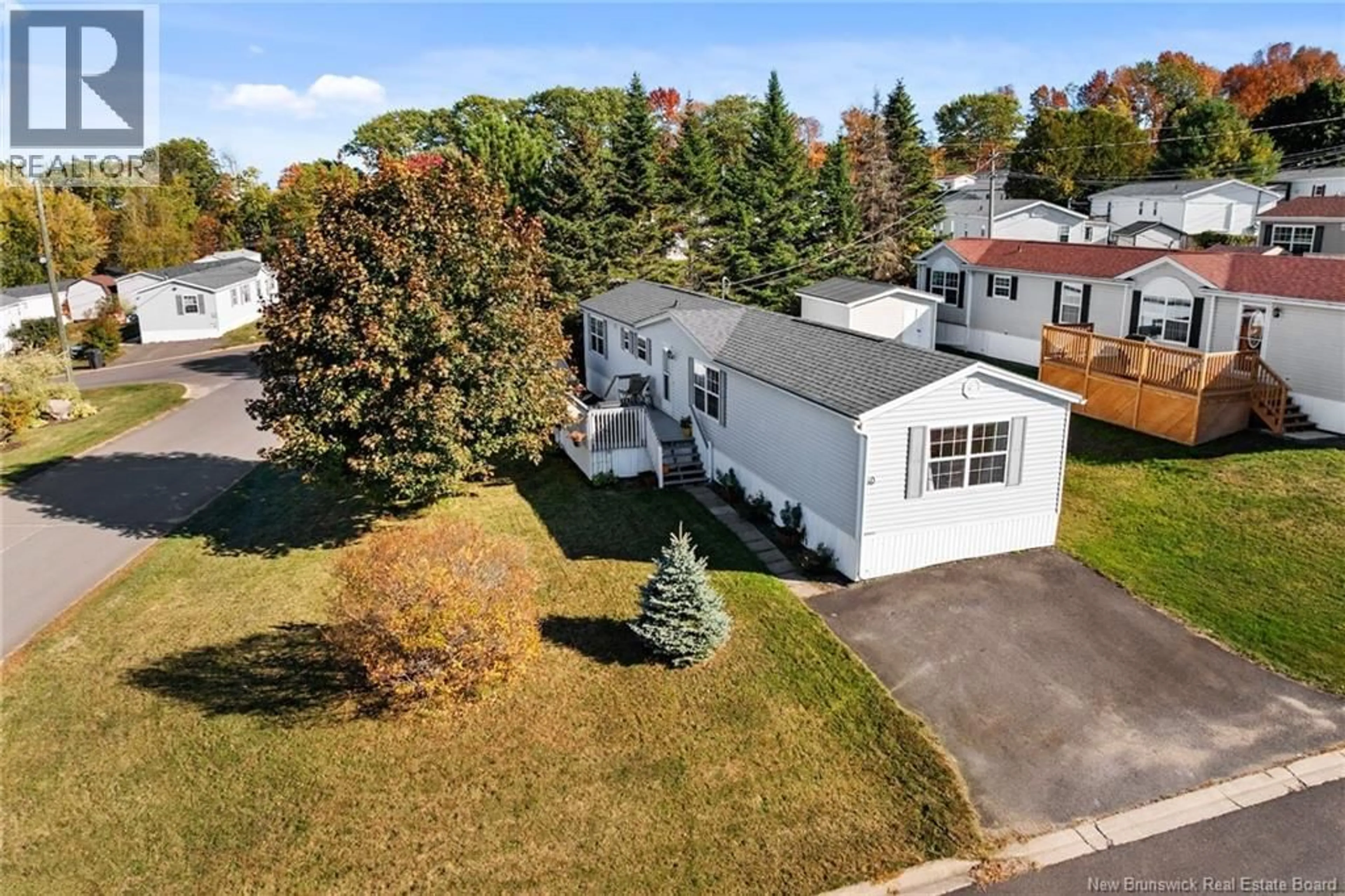 A pic from outside/outdoor area/front of a property/back of a property/a pic from drone, street for 60 SHERRYS LANE, Fredericton New Brunswick E3C1L8