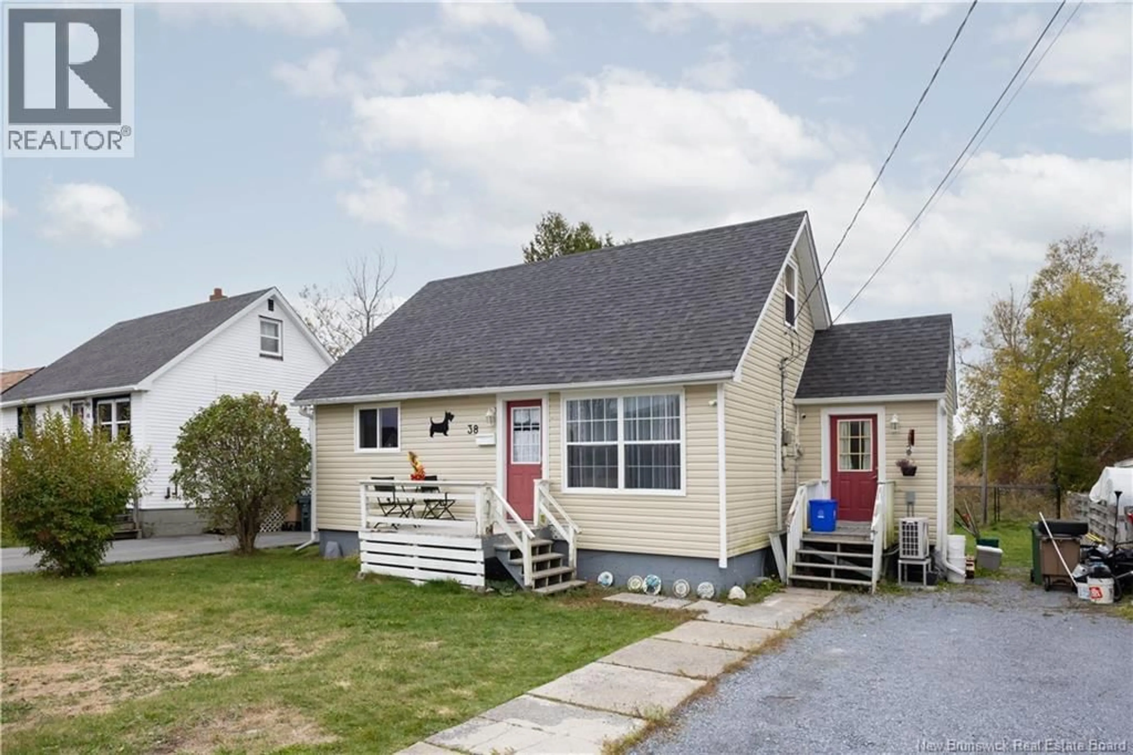 Home with vinyl exterior material, street for 38 BROWN STREET, Saint John New Brunswick E2H1X6