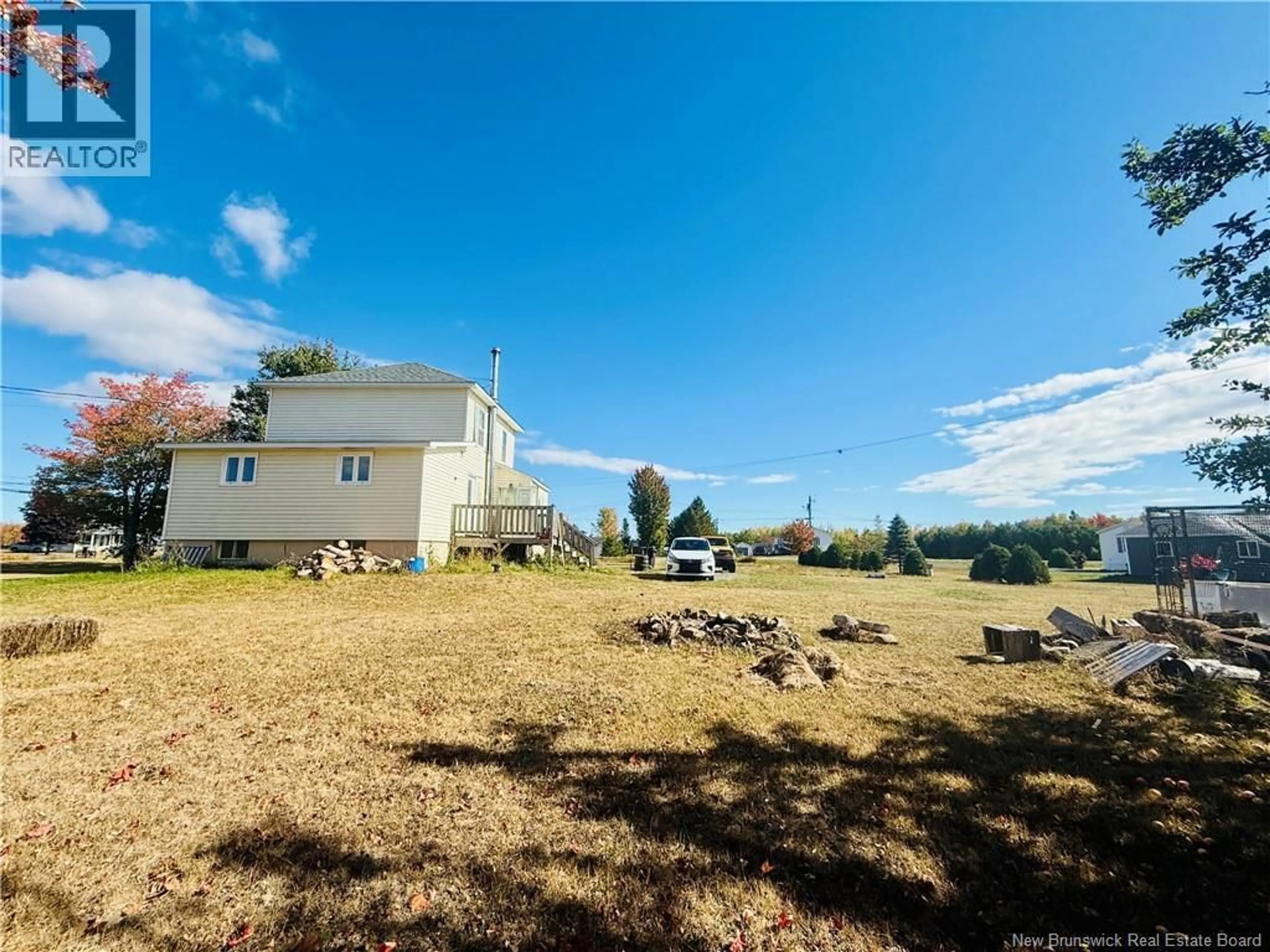 A pic from outside/outdoor area/front of a property/back of a property/a pic from drone, mountain view for 6 RUE ROUSSELLE, Saint-Wilfred New Brunswick E9G2T6