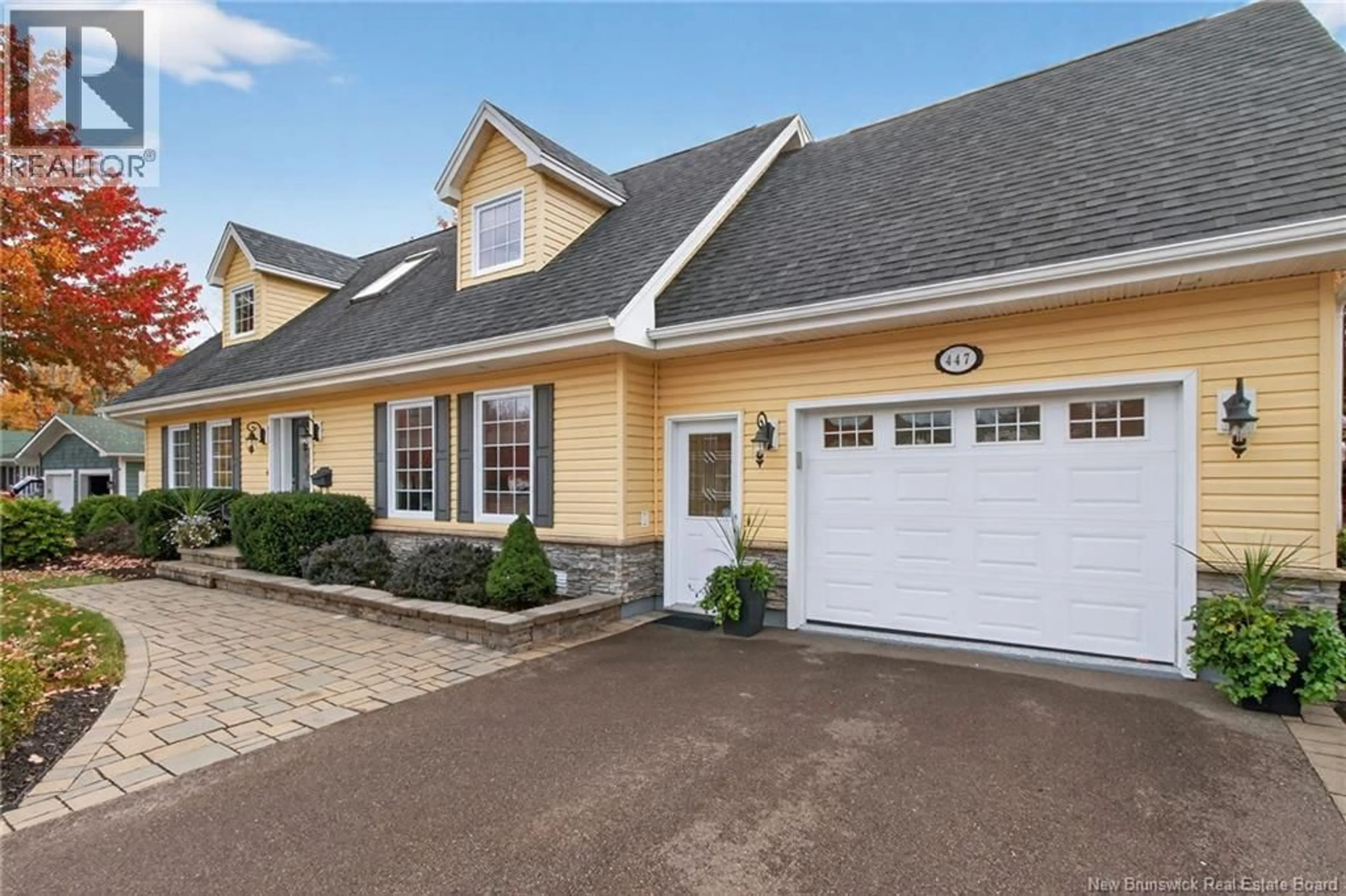 Home with vinyl exterior material, street for 447 BREAUX BRIDGE STREET, Shediac New Brunswick E4P2M5