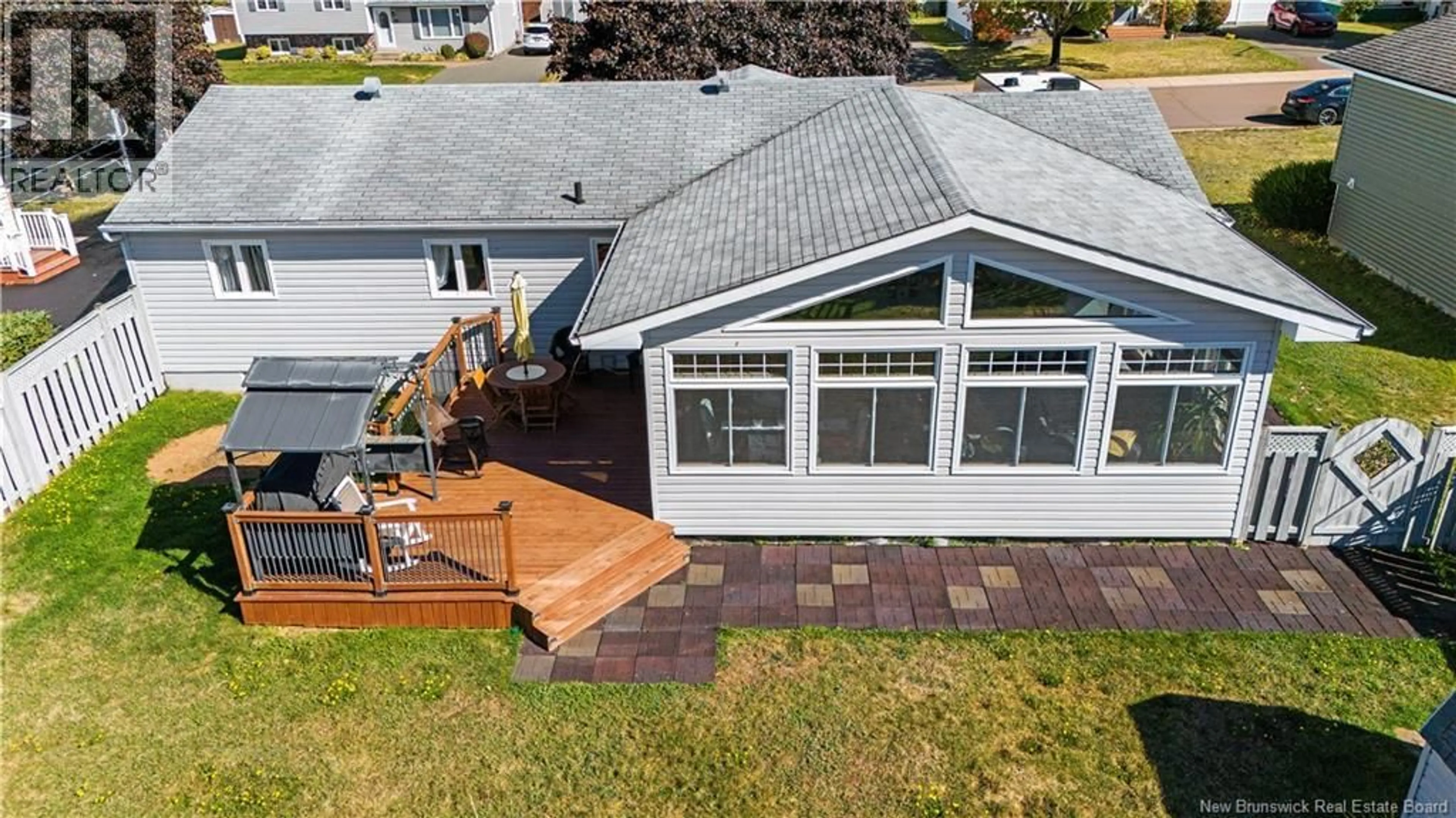 A pic from outside/outdoor area/front of a property/back of a property/a pic from drone, unknown for 125 ALPHONSE STREET, Shediac New Brunswick E4P1C9