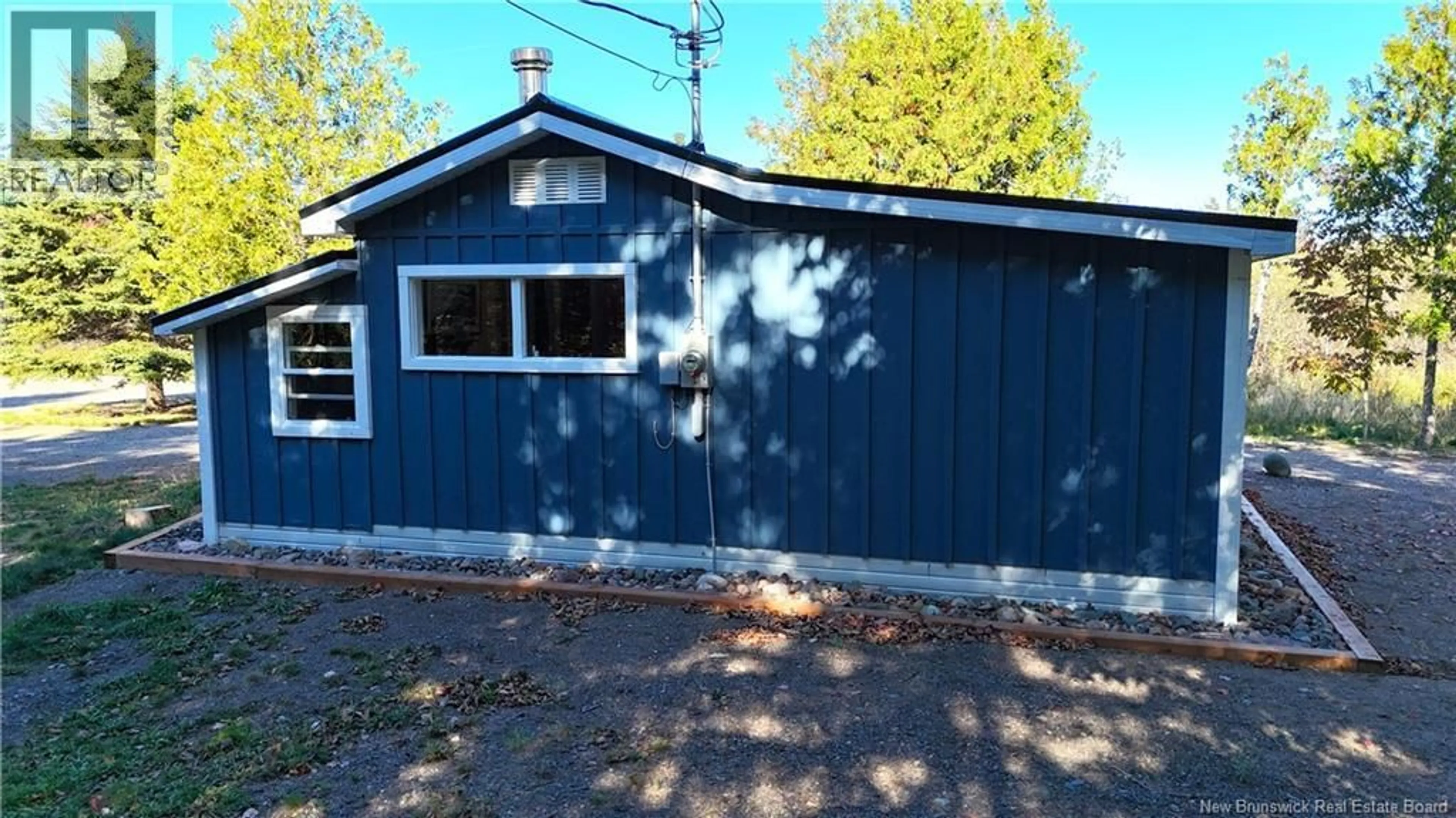 Shed for 260 MANOR ROAD, St George New Brunswick E5C3R9