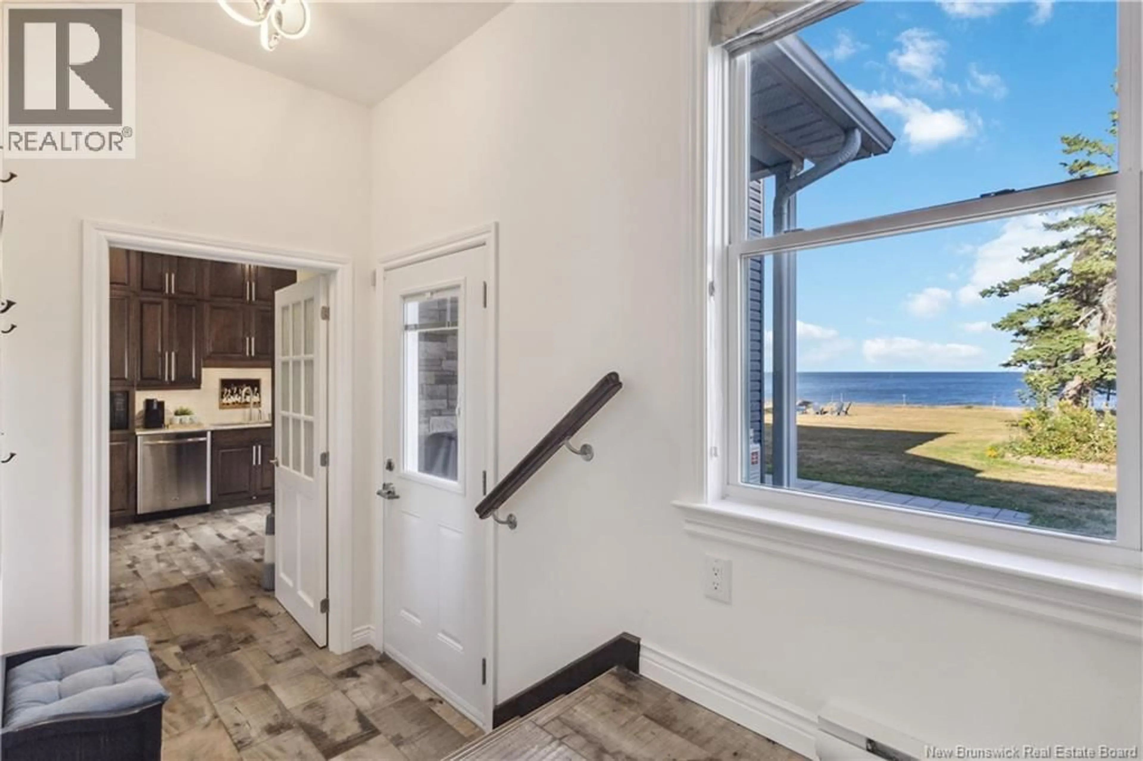 Indoor entryway for 2430 ROUTE 530, Grande-Digue New Brunswick E4R5M7