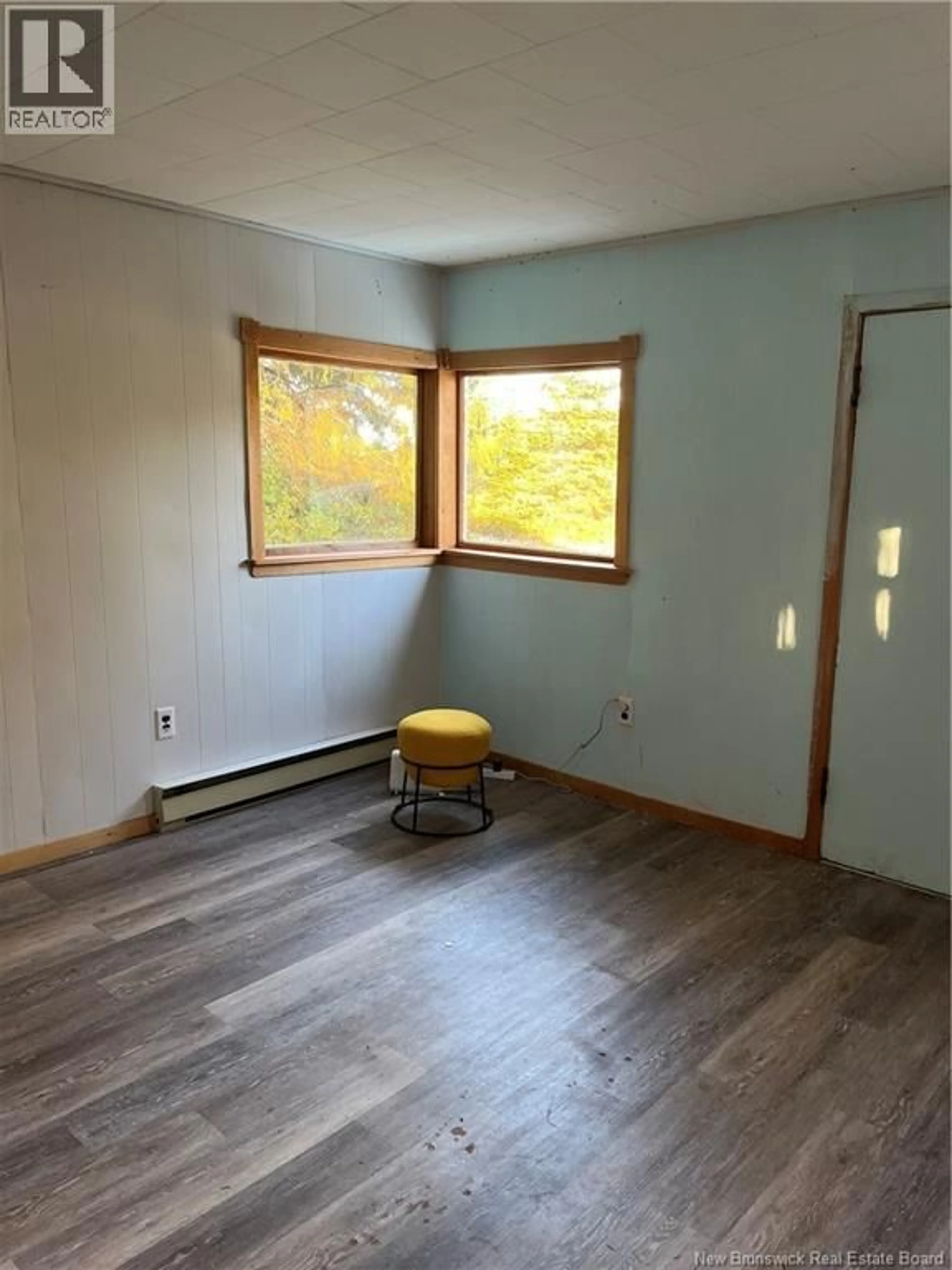 A pic of a room for 14 OAK LANE, Oak Point New Brunswick E3B2P6