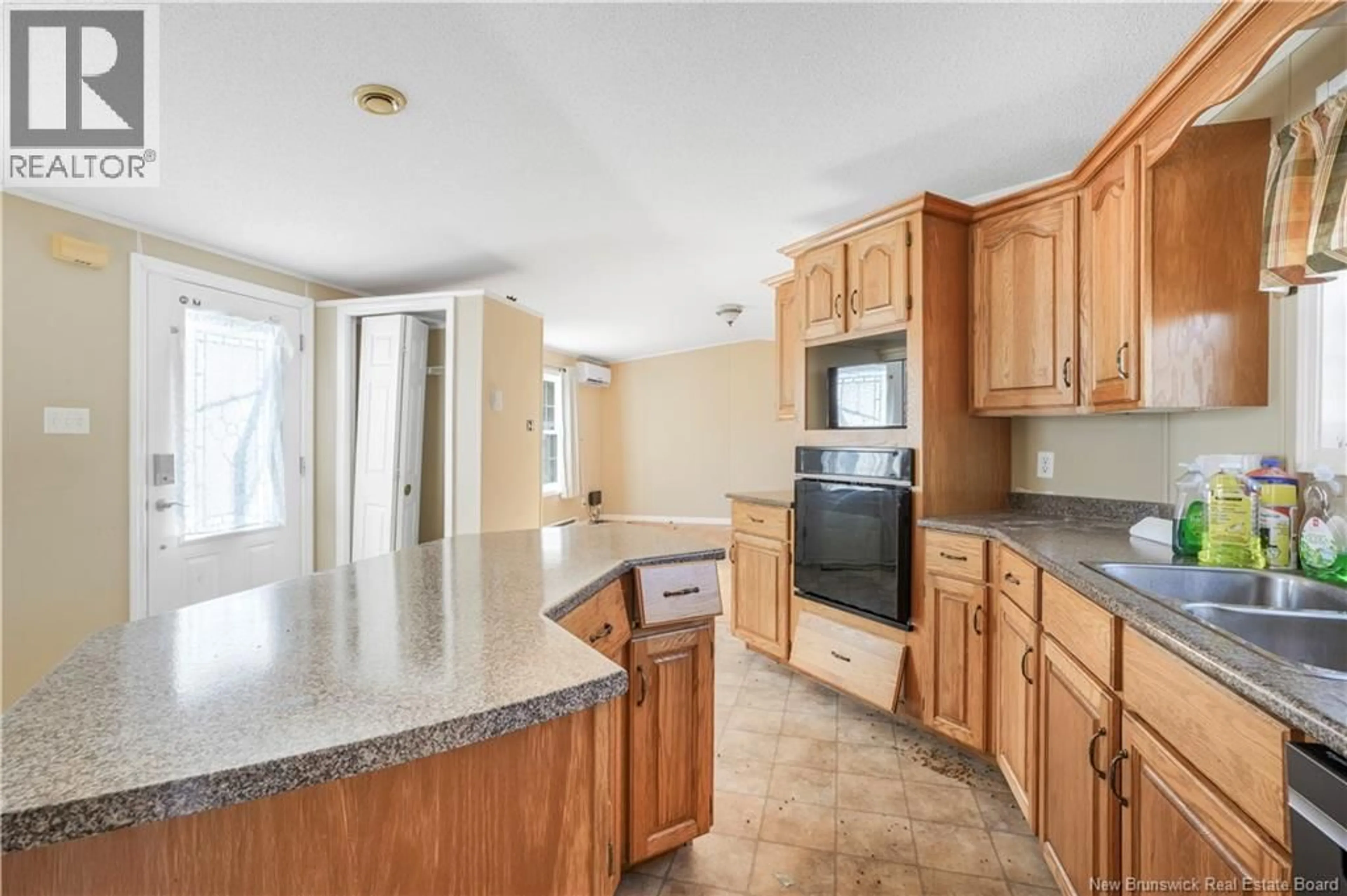 Standard kitchen, ceramic/tile floor for 44 JACOB STREET, Fredericton New Brunswick E3G0E1