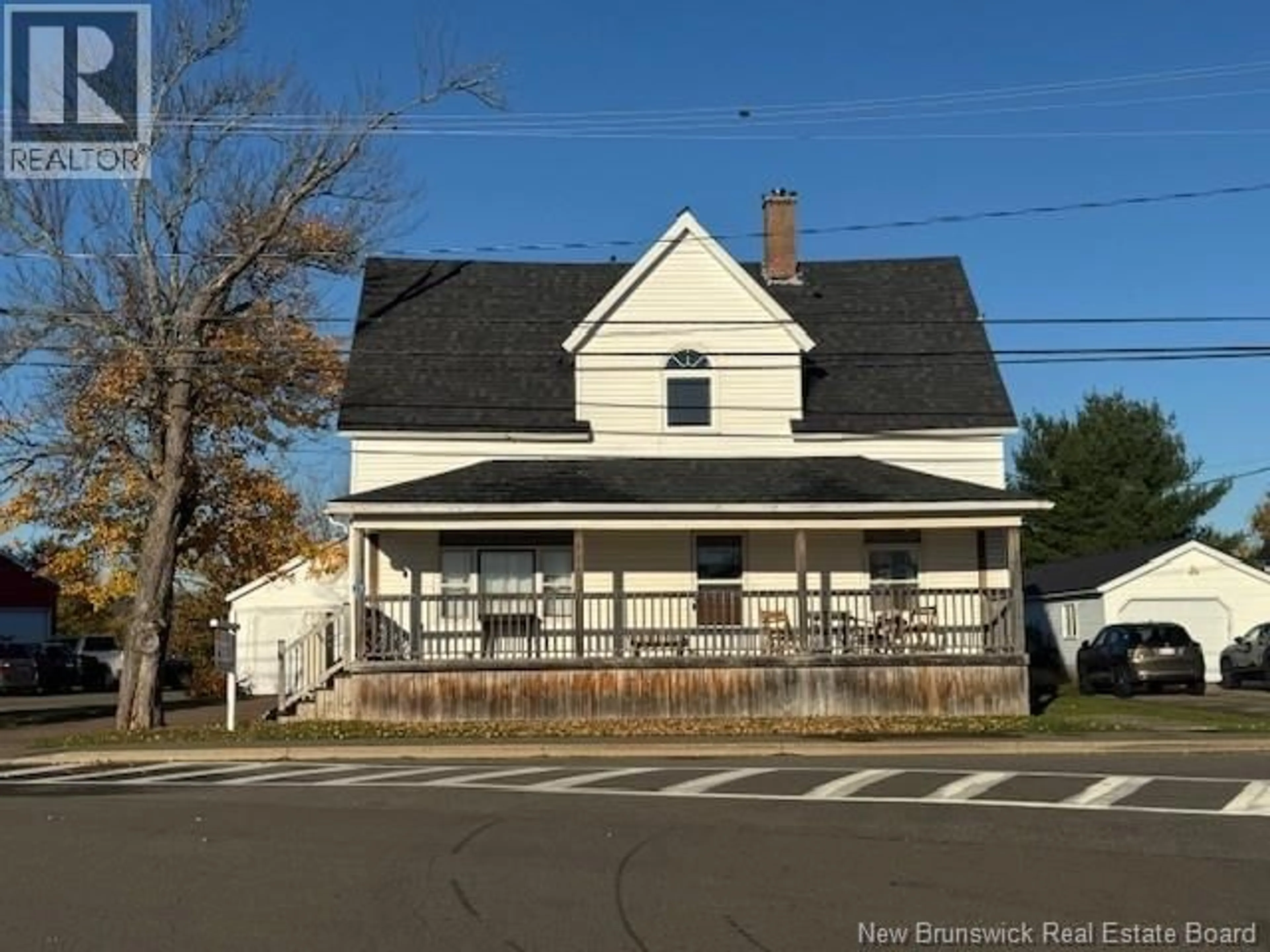 A pic from outside/outdoor area/front of a property/back of a property/a pic from drone, street for 27 RIVER ROAD, Petitcodiac New Brunswick E4Z4T4