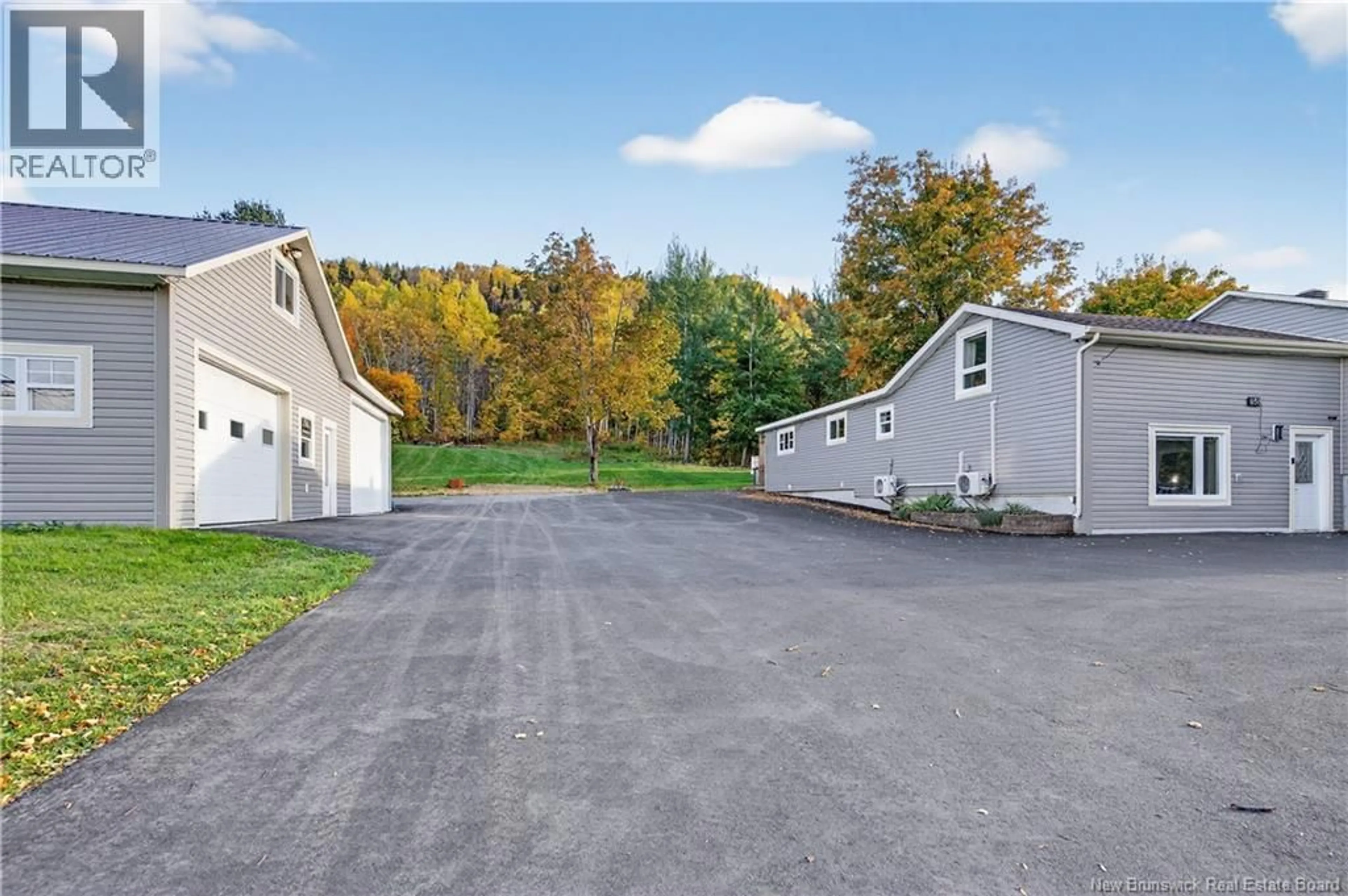 A pic from outside/outdoor area/front of a property/back of a property/a pic from drone, street for 658 VANIER STREET, Campbellton New Brunswick E3N1V7