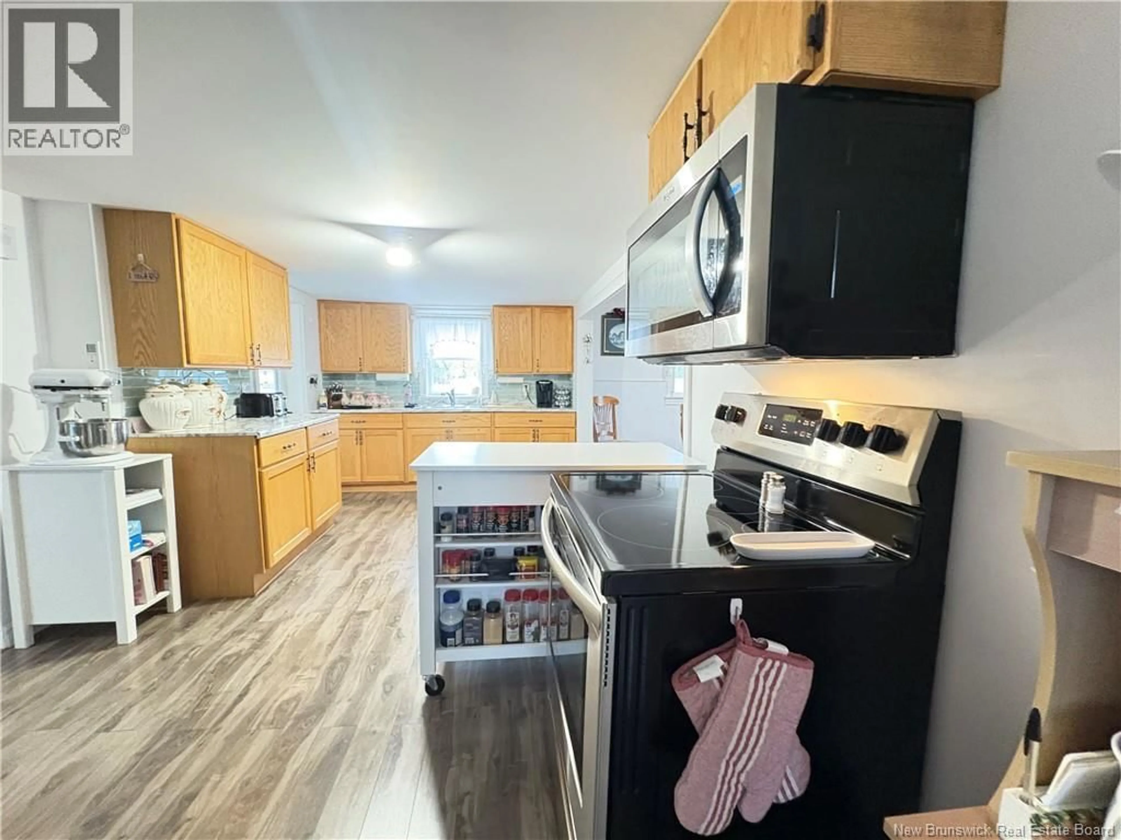 Standard kitchen, unknown for 64 LIONEL ROUTE, Neguac New Brunswick E9G1K3