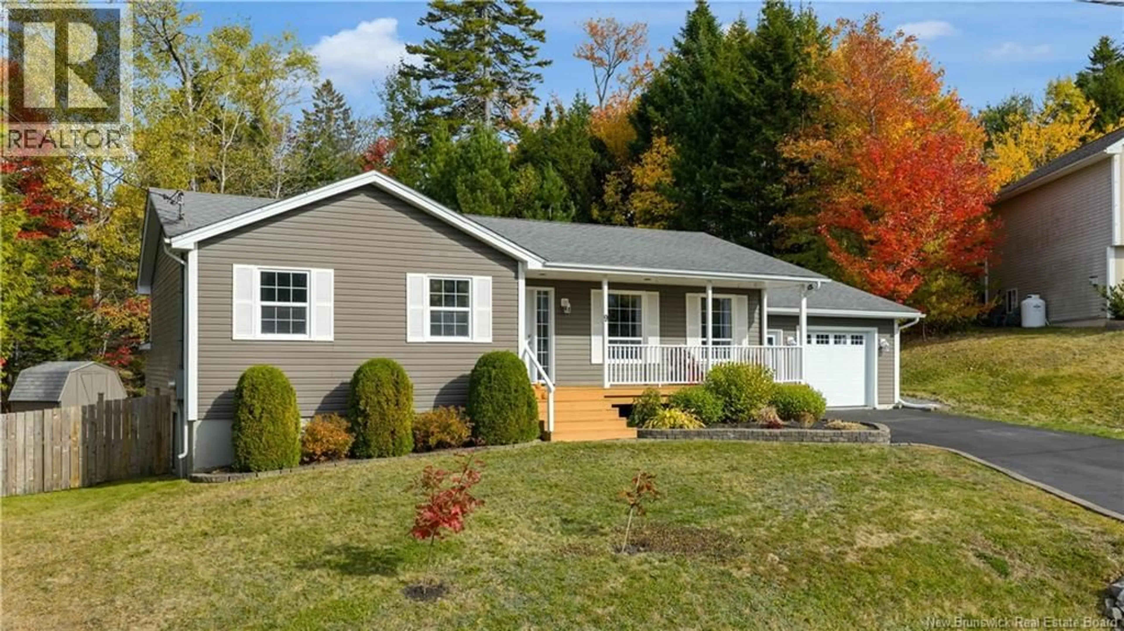 Home with vinyl exterior material, street for 9 CRYSTAL COURT, Grand Bay-Westfield New Brunswick E5K2C1