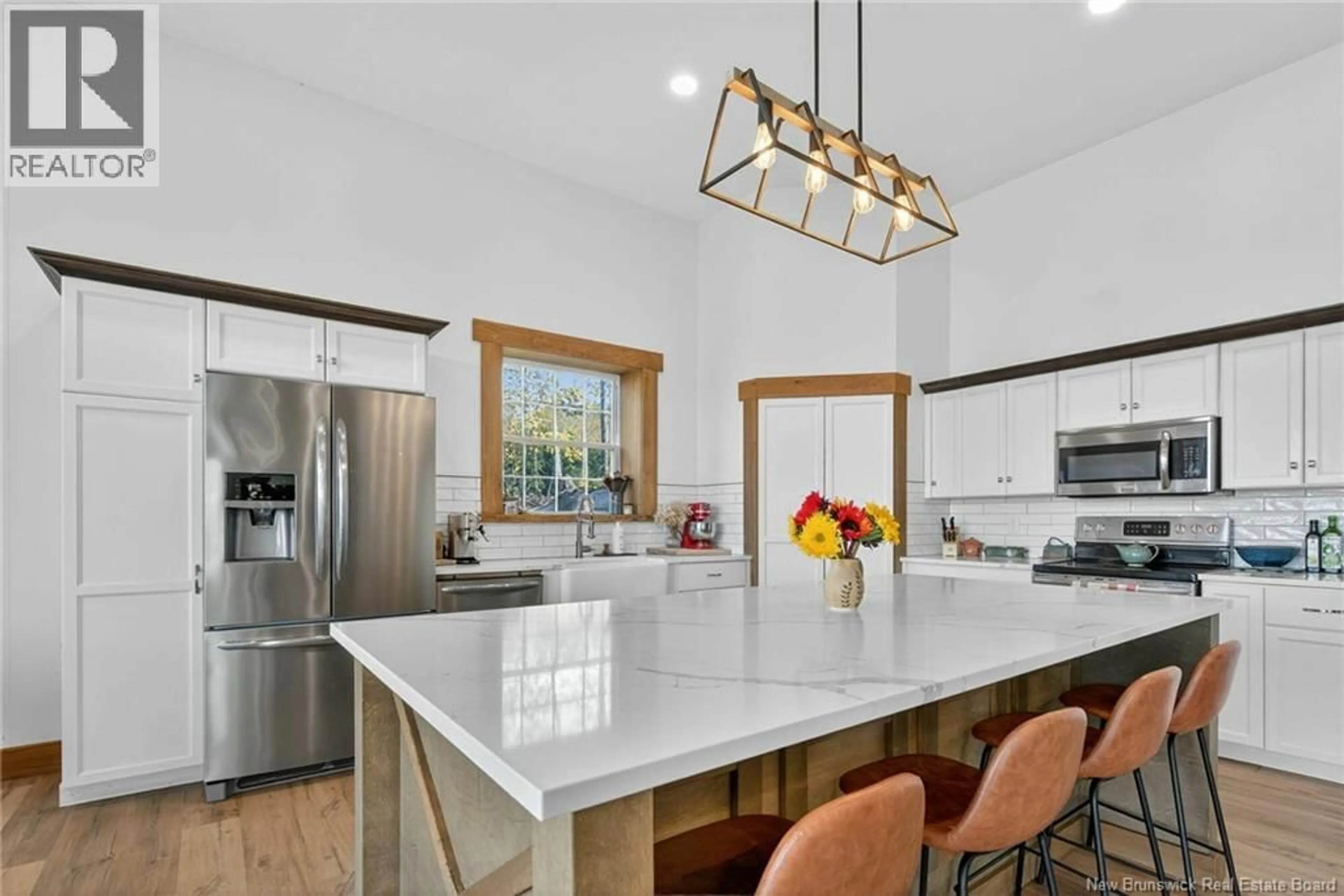 Open concept kitchen, ceramic/tile floor for 61 BLUFF ROAD, Utopia New Brunswick E5C0J4