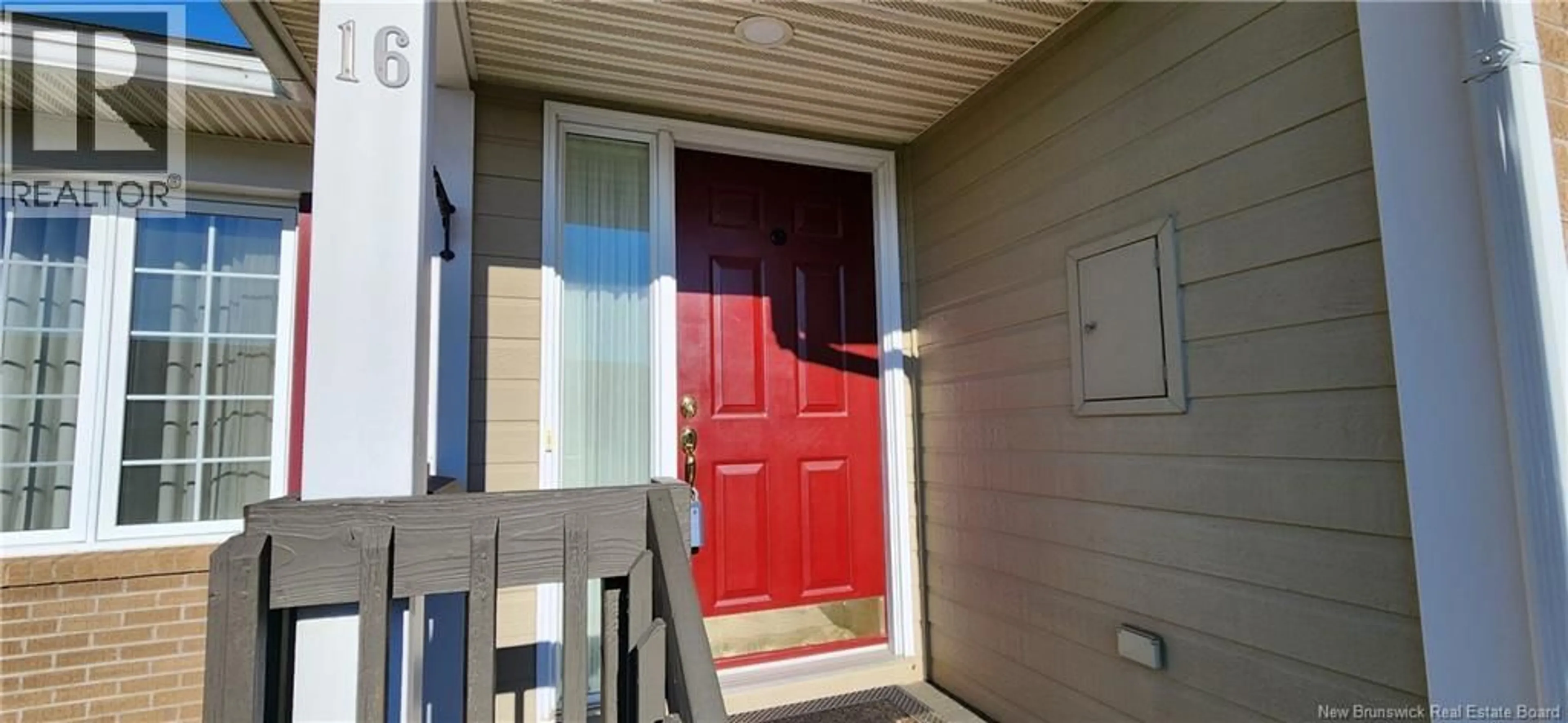 Indoor entryway for 16 ABBIE PLACE, Saint John New Brunswick E2M5T3