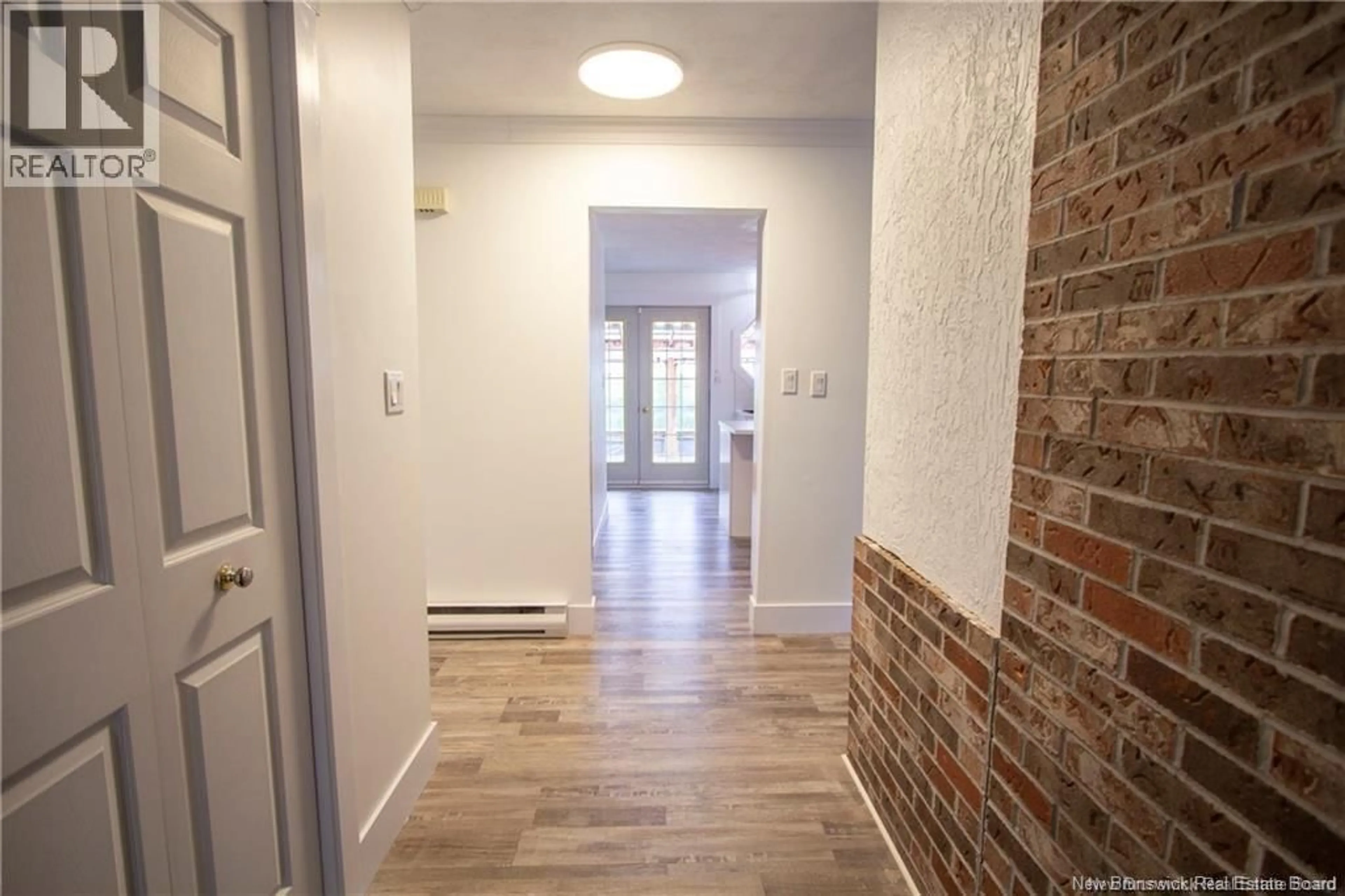 Indoor entryway for 75 CAP BRULE, Boudreau New Brunswick E4P6H8