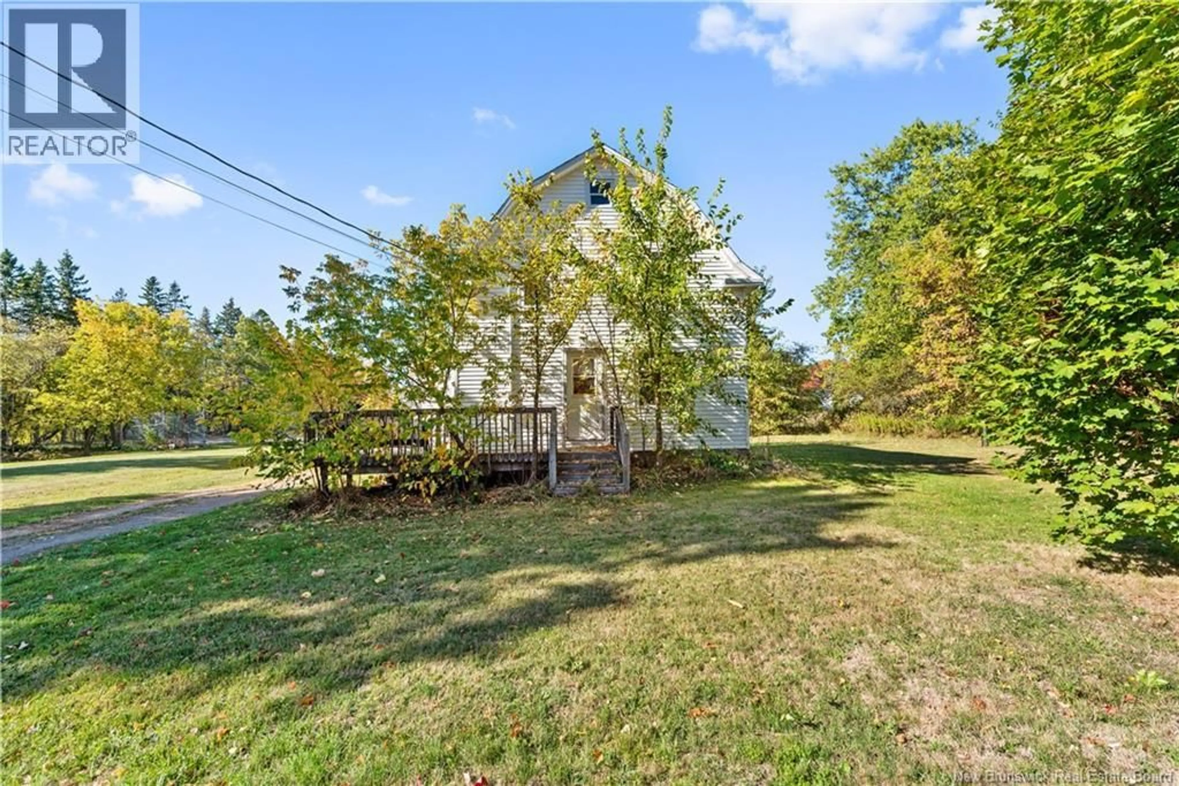A pic from outside/outdoor area/front of a property/back of a property/a pic from drone, water/lake/river/ocean view for 66 SMITH STREET, Salisbury New Brunswick E4J2S2