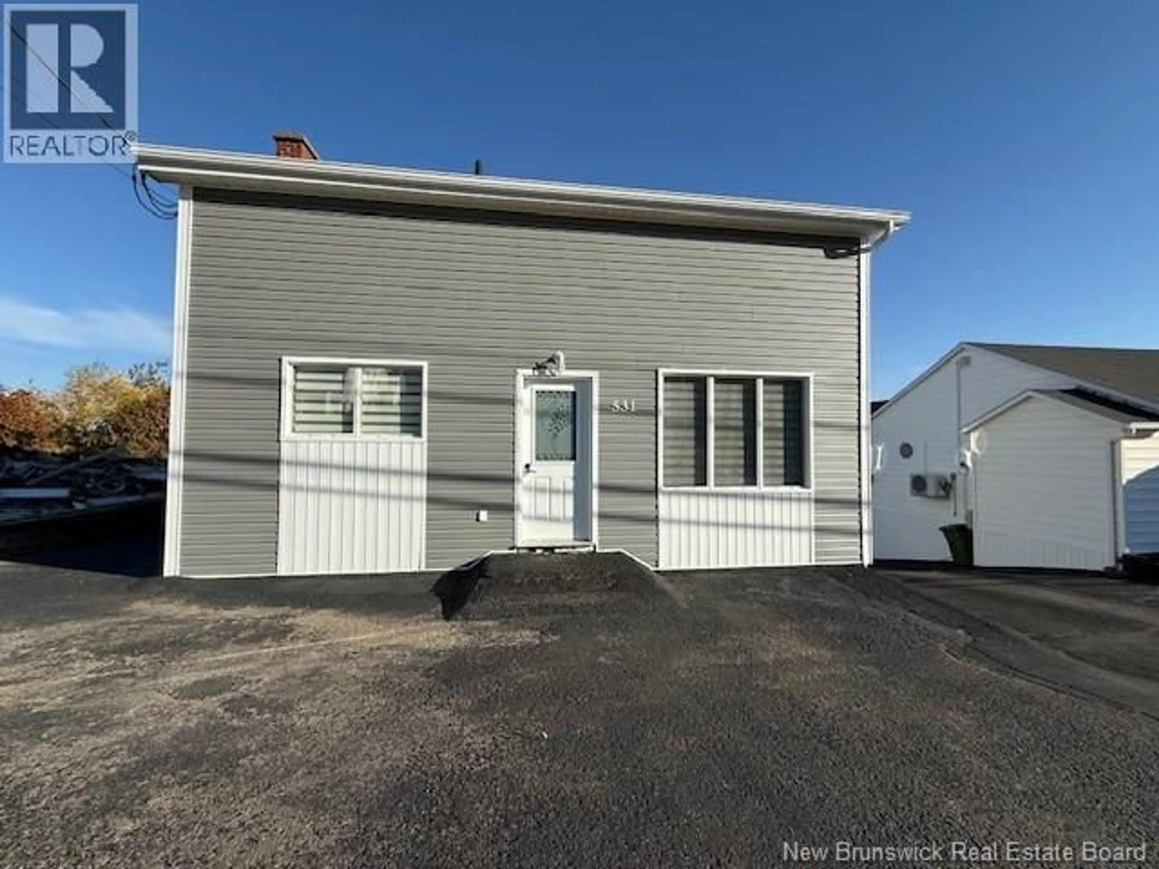 Home with vinyl exterior material, street for 531 VICTORIA STREET, Dalhousie New Brunswick E8C2V5