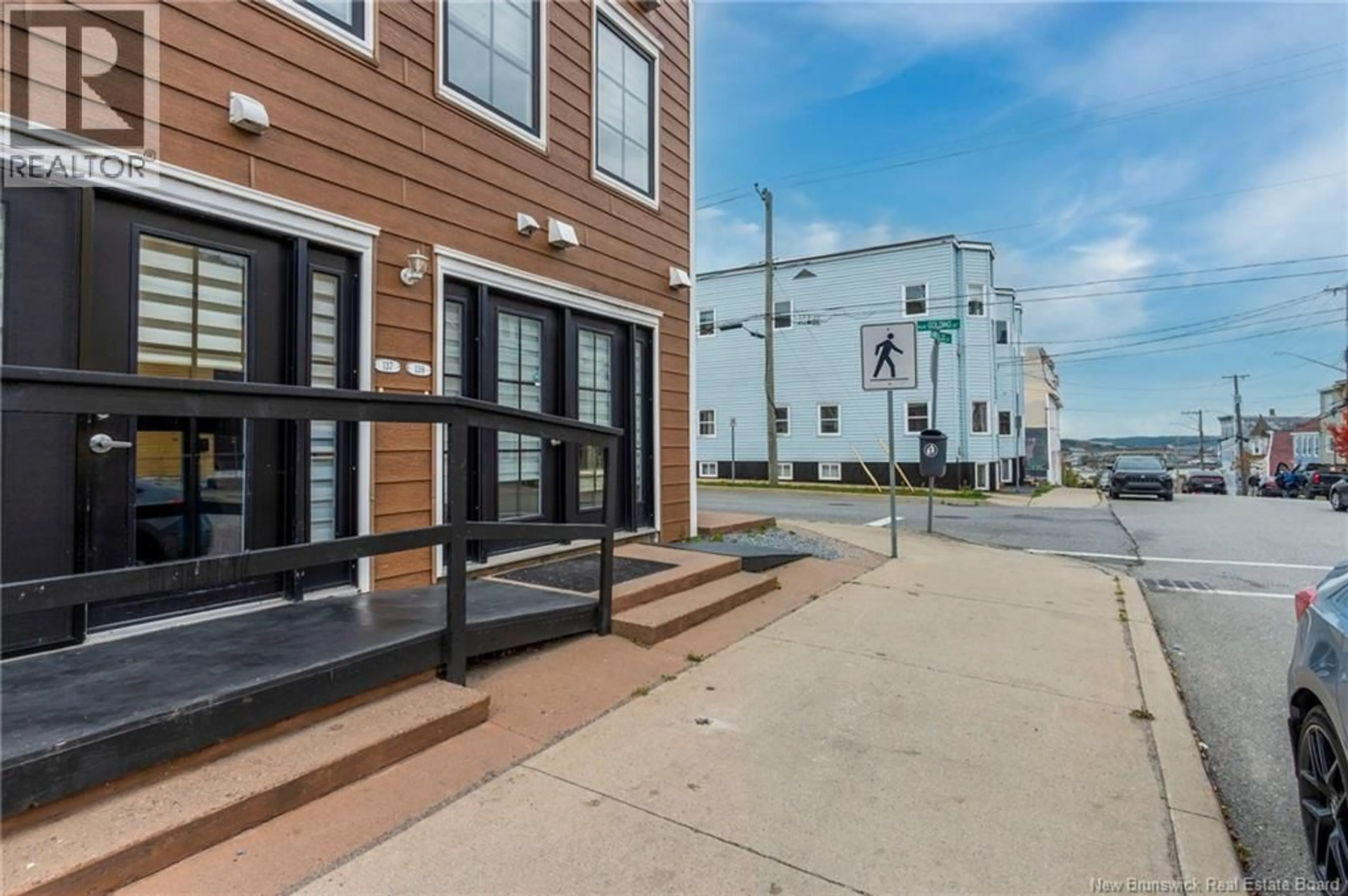 Patio, street for 139 WATERLOO STREET, Saint John New Brunswick E2L0E8