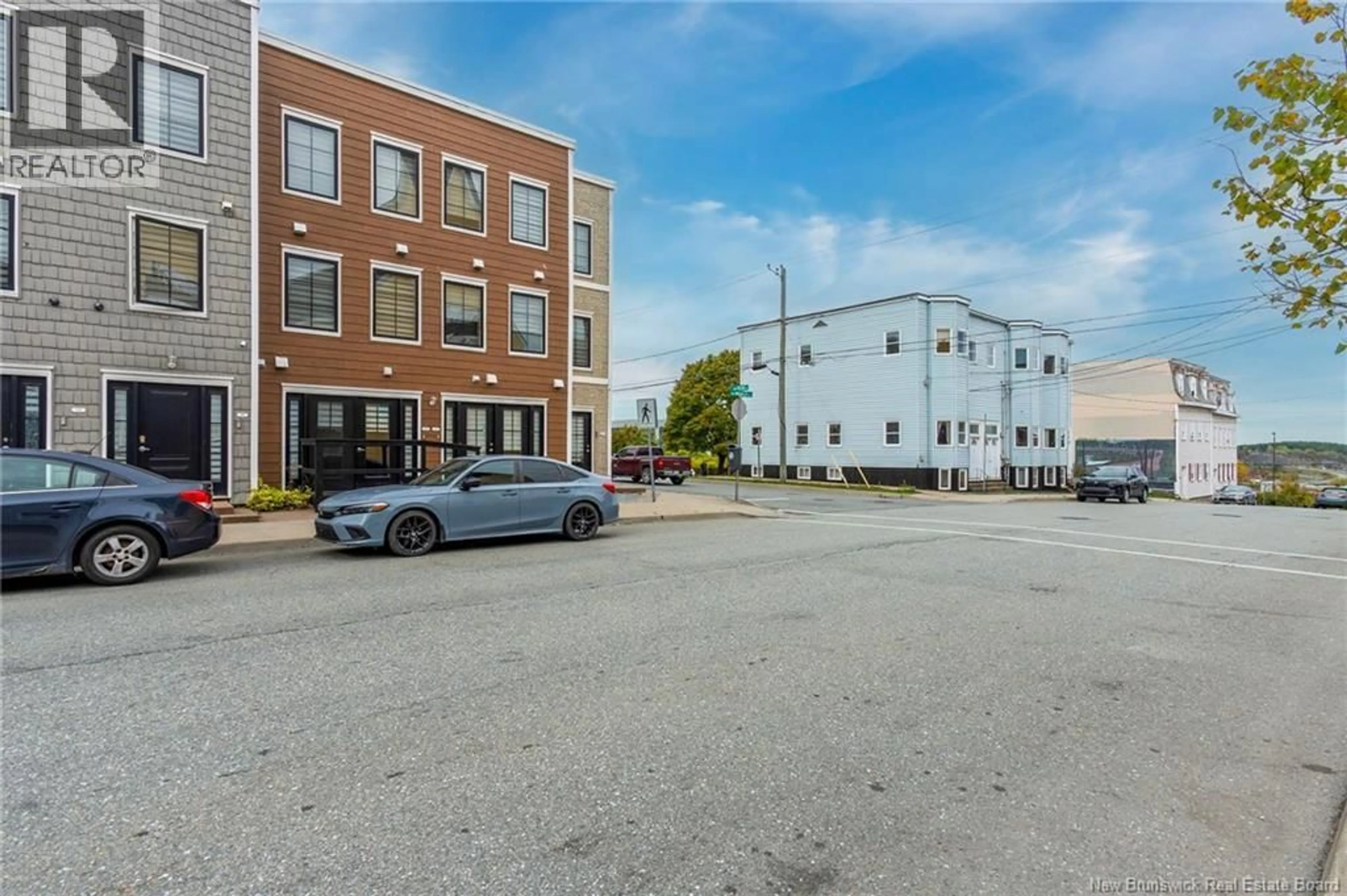 A pic from outside/outdoor area/front of a property/back of a property/a pic from drone, street for 139 WATERLOO STREET, Saint John New Brunswick E2L0E8